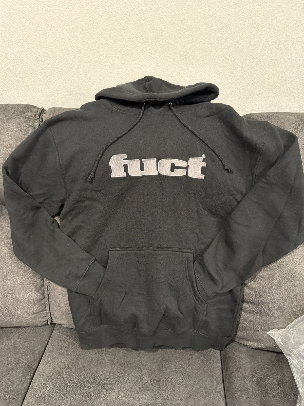 FUCT Fuct OG Logo Size US M / EU 48-50 / 2 - 2 Thumbnail