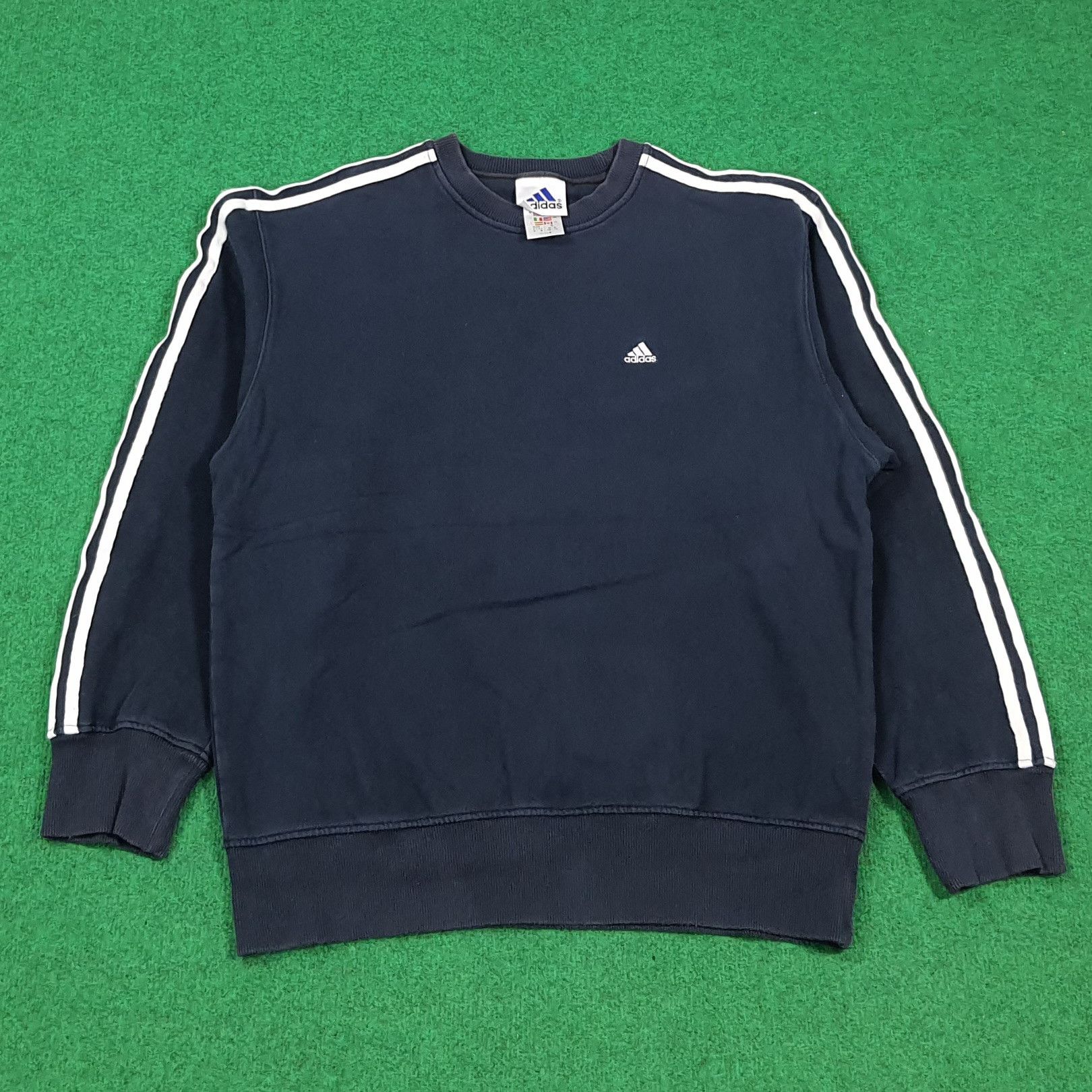 Adidas Vintage Adidas 3 Stripes Custom Yohji Sweatshirt C305N20 Size US M / EU 48-50 / 2 - 3 Thumbnail