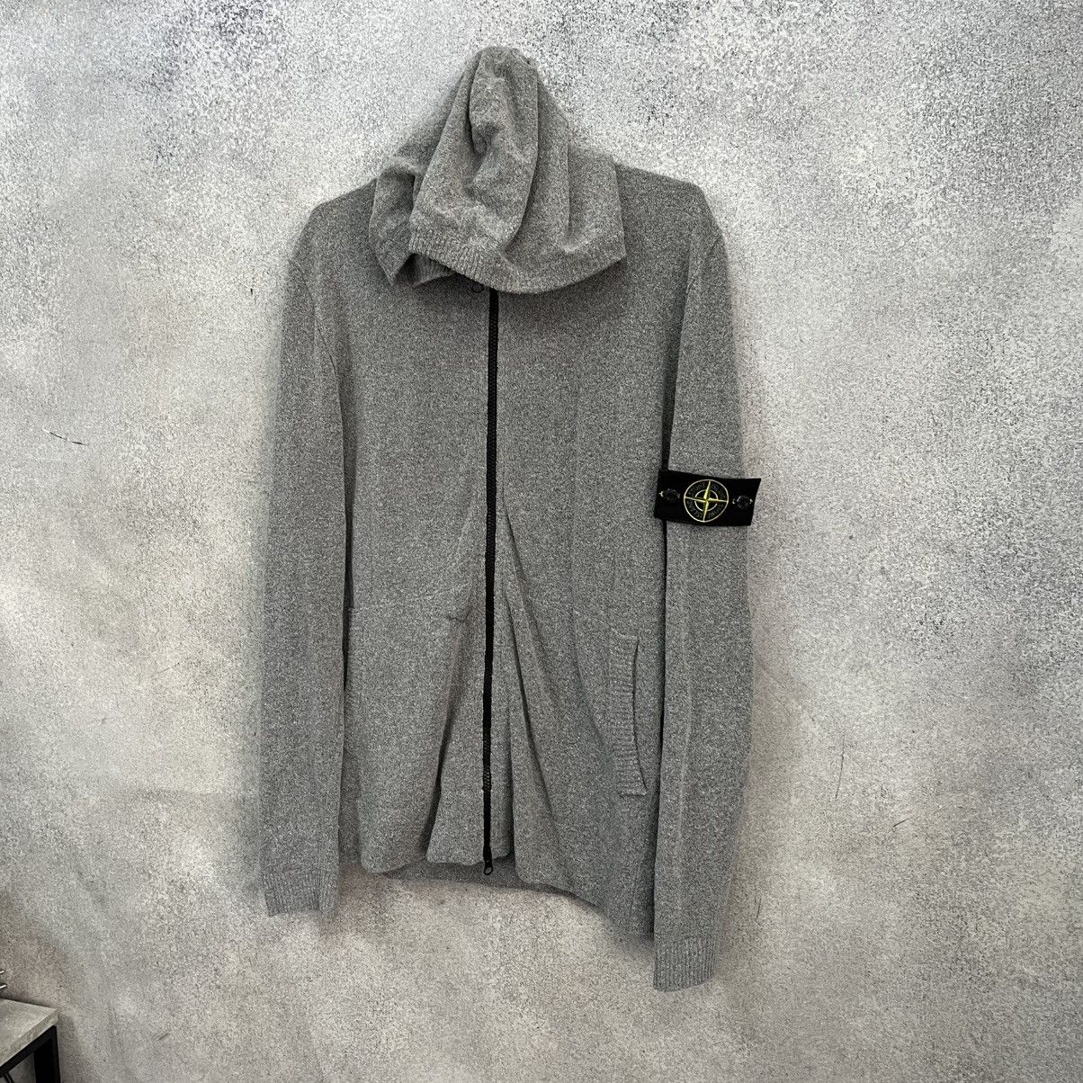 Stone Island Stone Island Zip-hoodie Sweater Size L Size US L / EU 52-54 / 3 - 8 Thumbnail