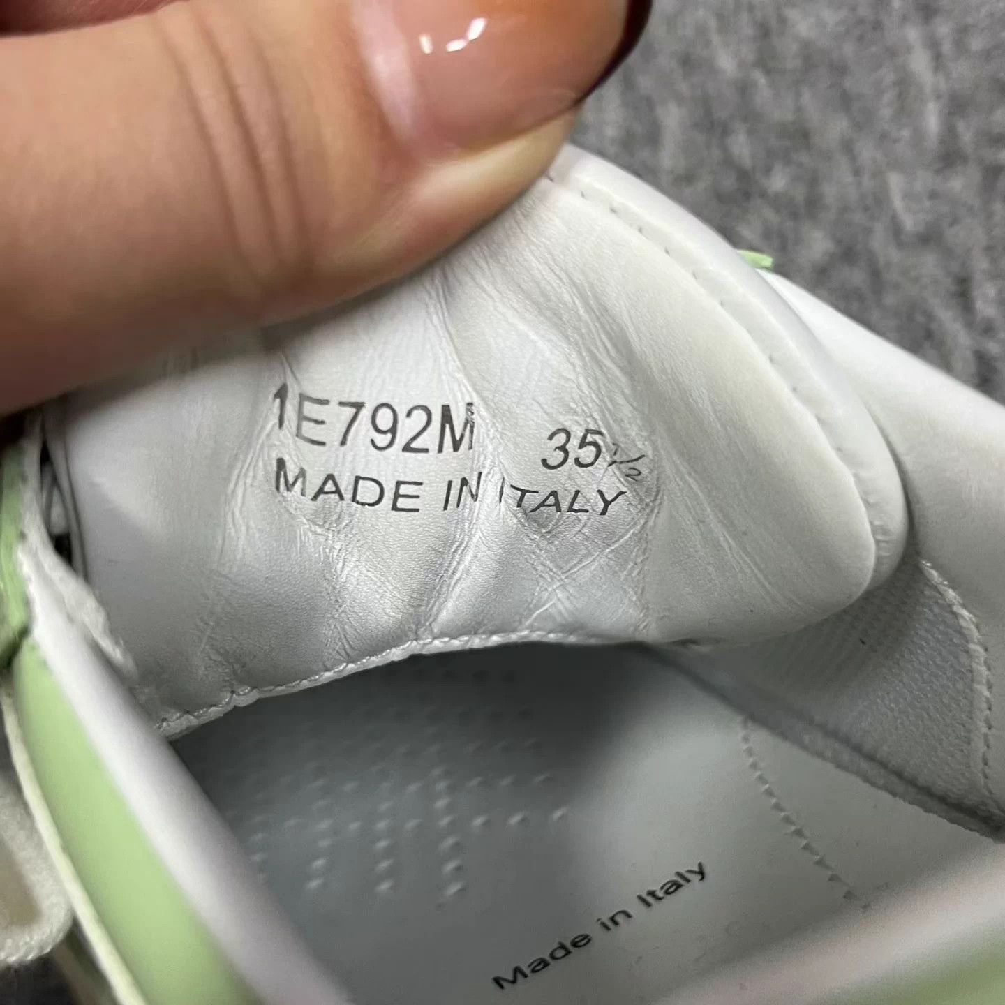 Prada Prada Green Leather Low-Top Sneakers 35.5 New Size US 4.5 / IT 34.5 - 4 Thumbnail
