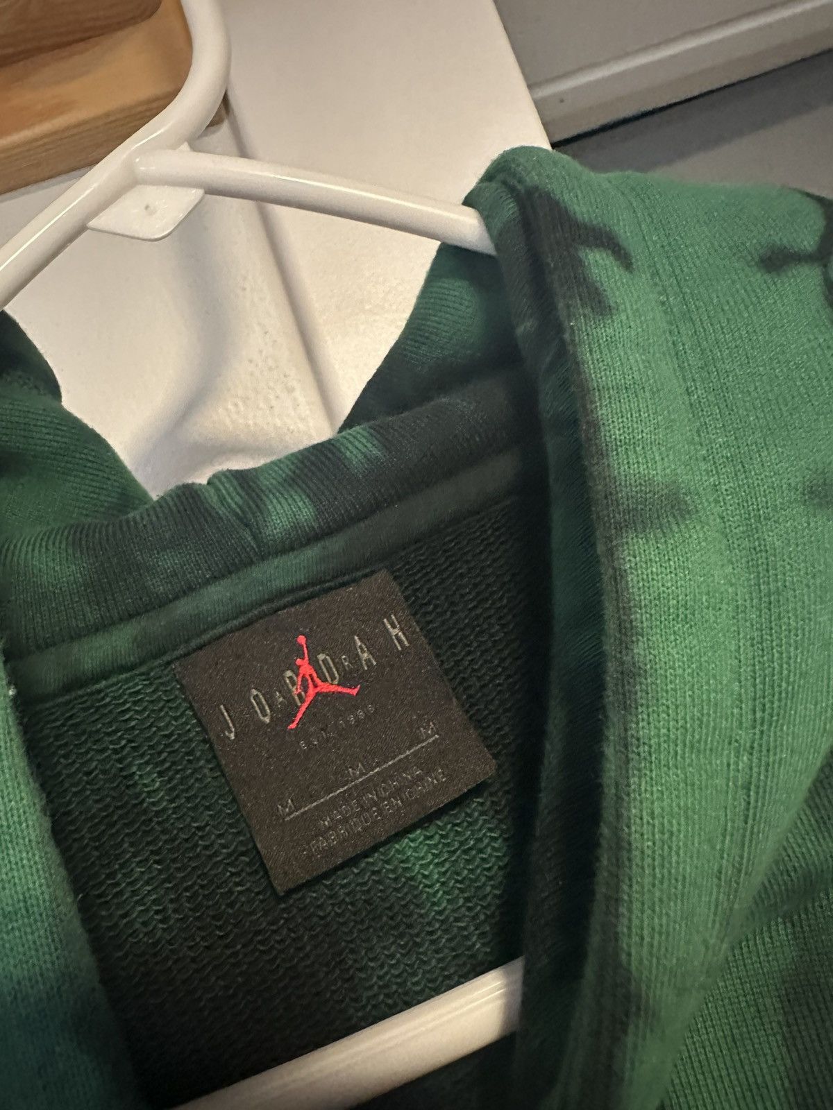 Jordan Brand Jordan Wings Chicago Collaborators Collection Hoodie Size US M / EU 48-50 / 2 - 3 Thumbnail