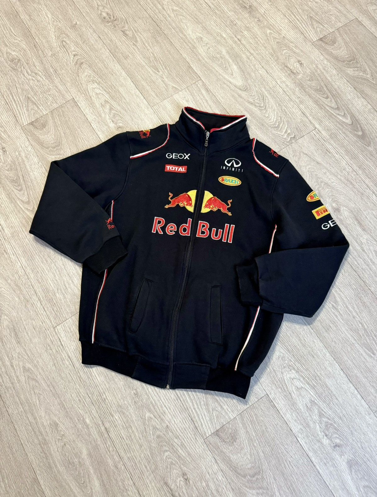 🔷Vintage Red Bull Infiniti Racing Zip Sweatshirt Fleece🔷