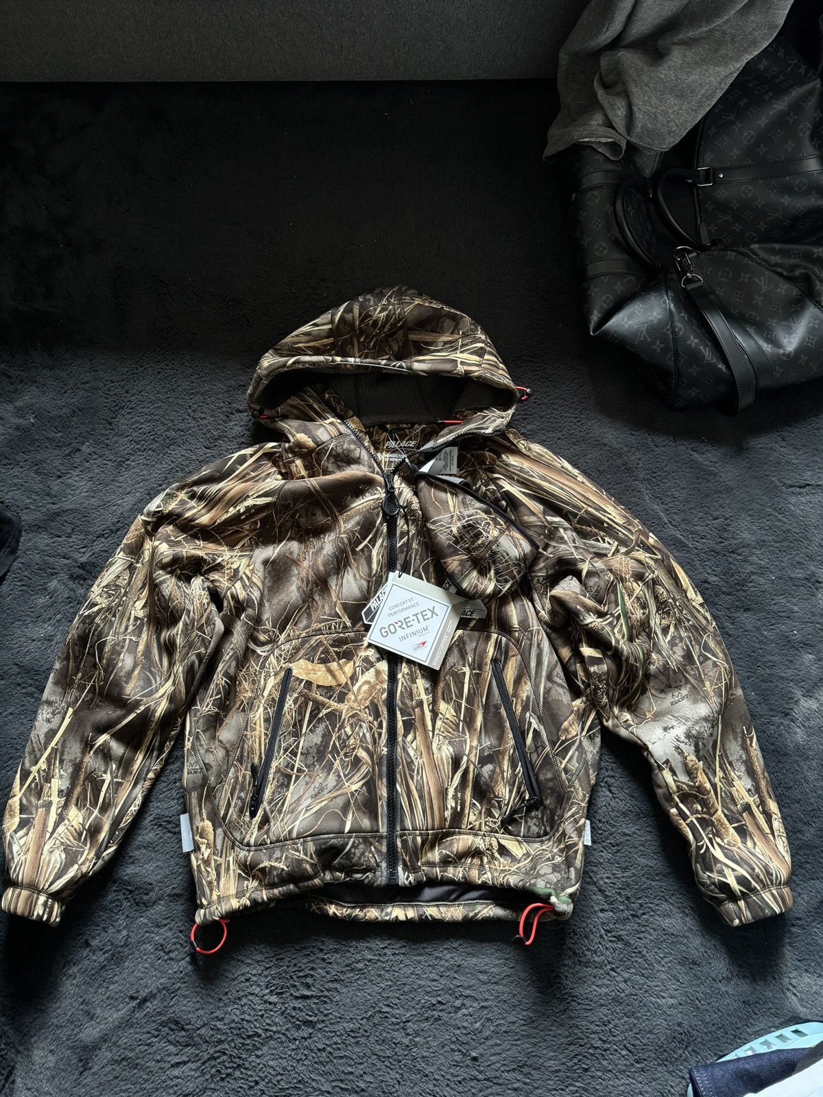 Palace Palace Realtree Windstopper Jacket Large | Grailed