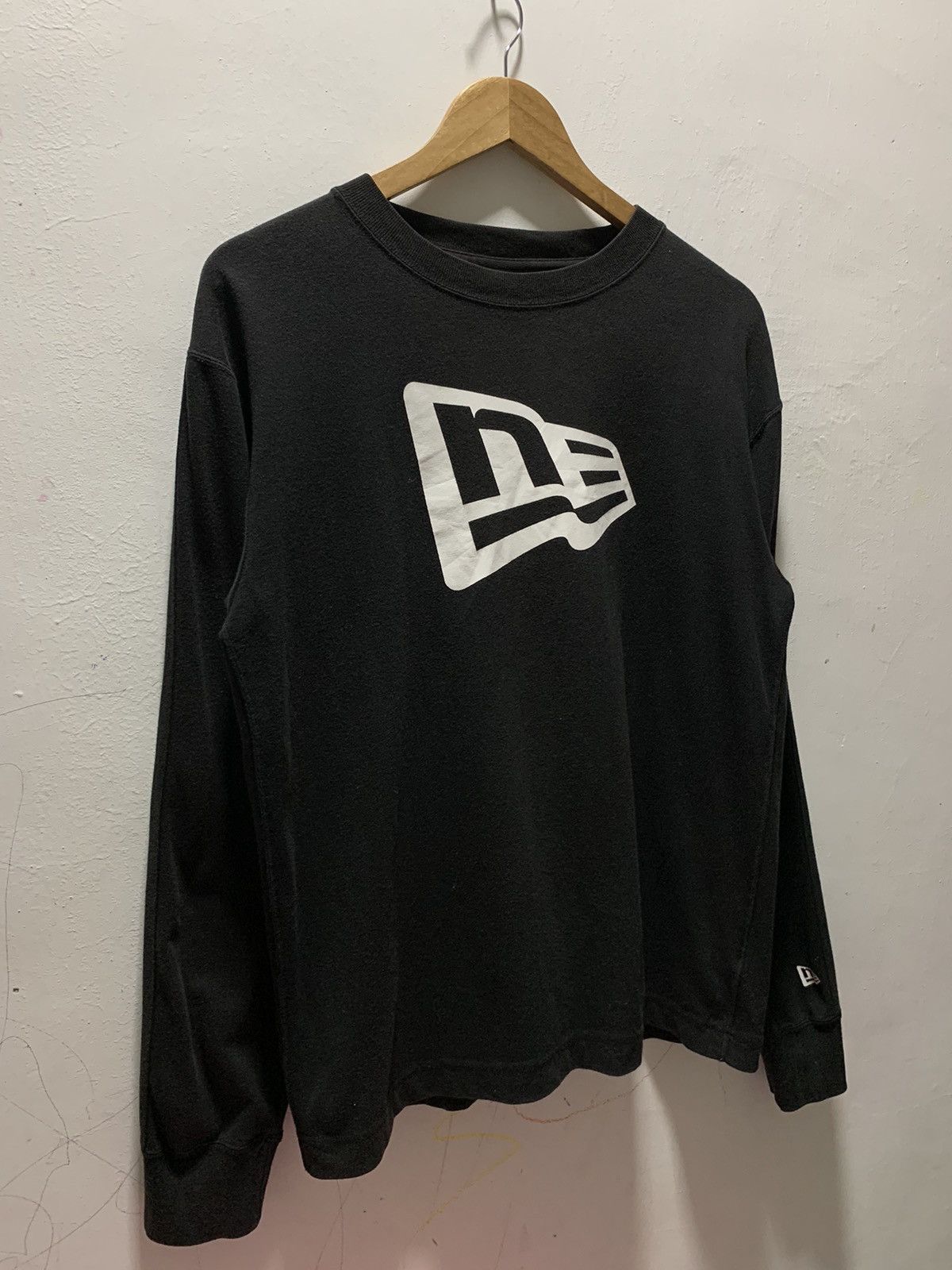 New Era New Era Long Sleeve Tee - Black/S Size US S / EU 44-46 / 1 - 5 Thumbnail