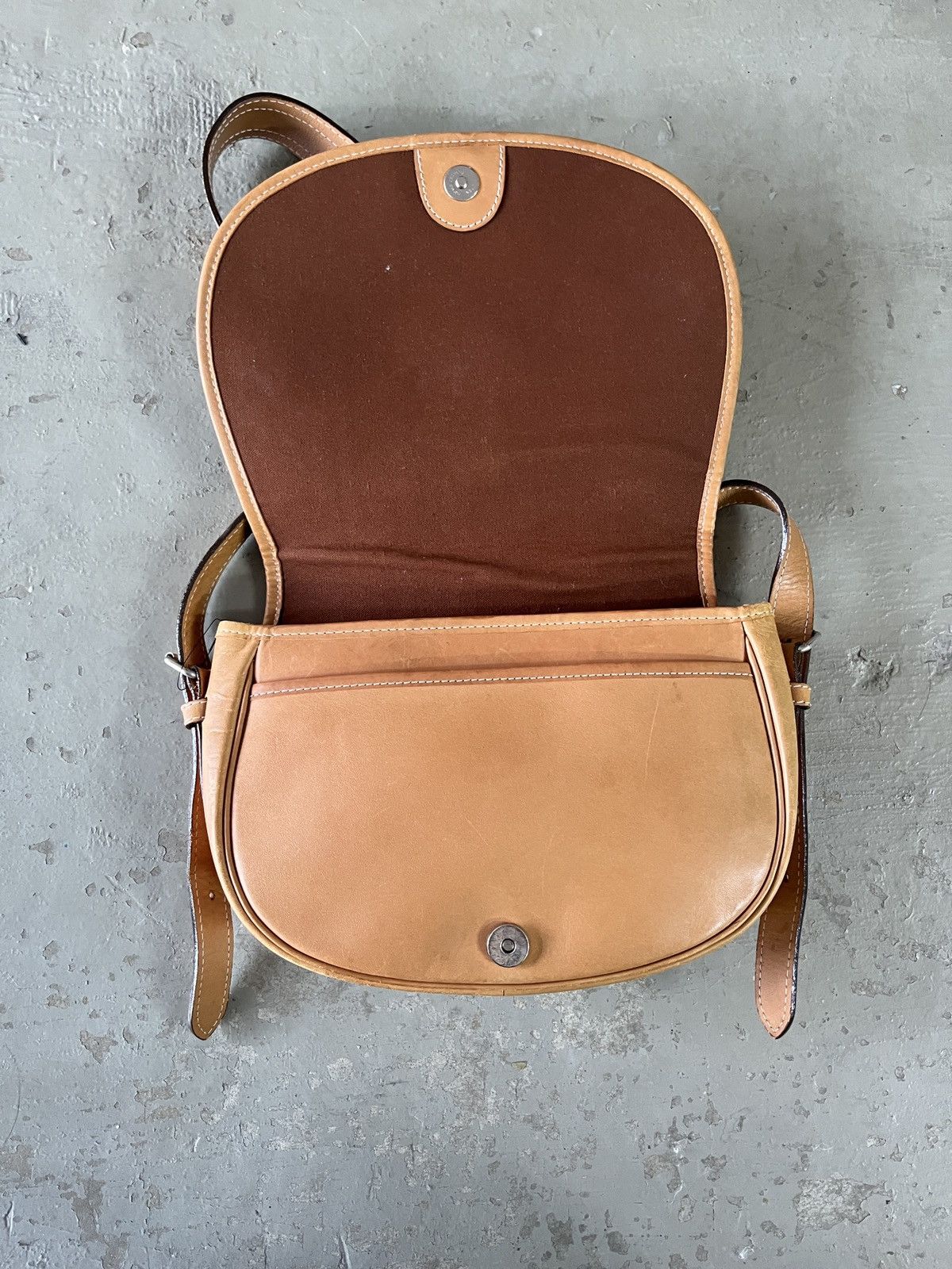 Junko Shimada × Leather Vintage Junko Shimada Part 2 Patina Suede Leather Sling Bag Size ONE SIZE - 9 Thumbnail