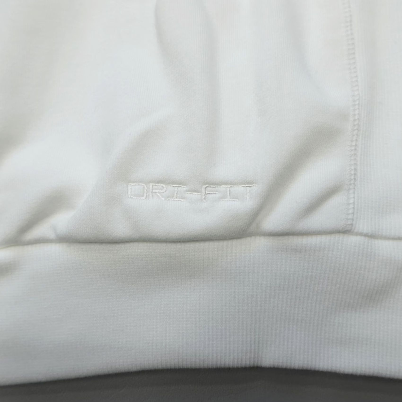 Nike Nike Kobe 'Halo' Pullover Hoodie Dri-FIT White Mens XL HF0066-100 Size US XL / EU 56 / 4 - 8 Thumbnail