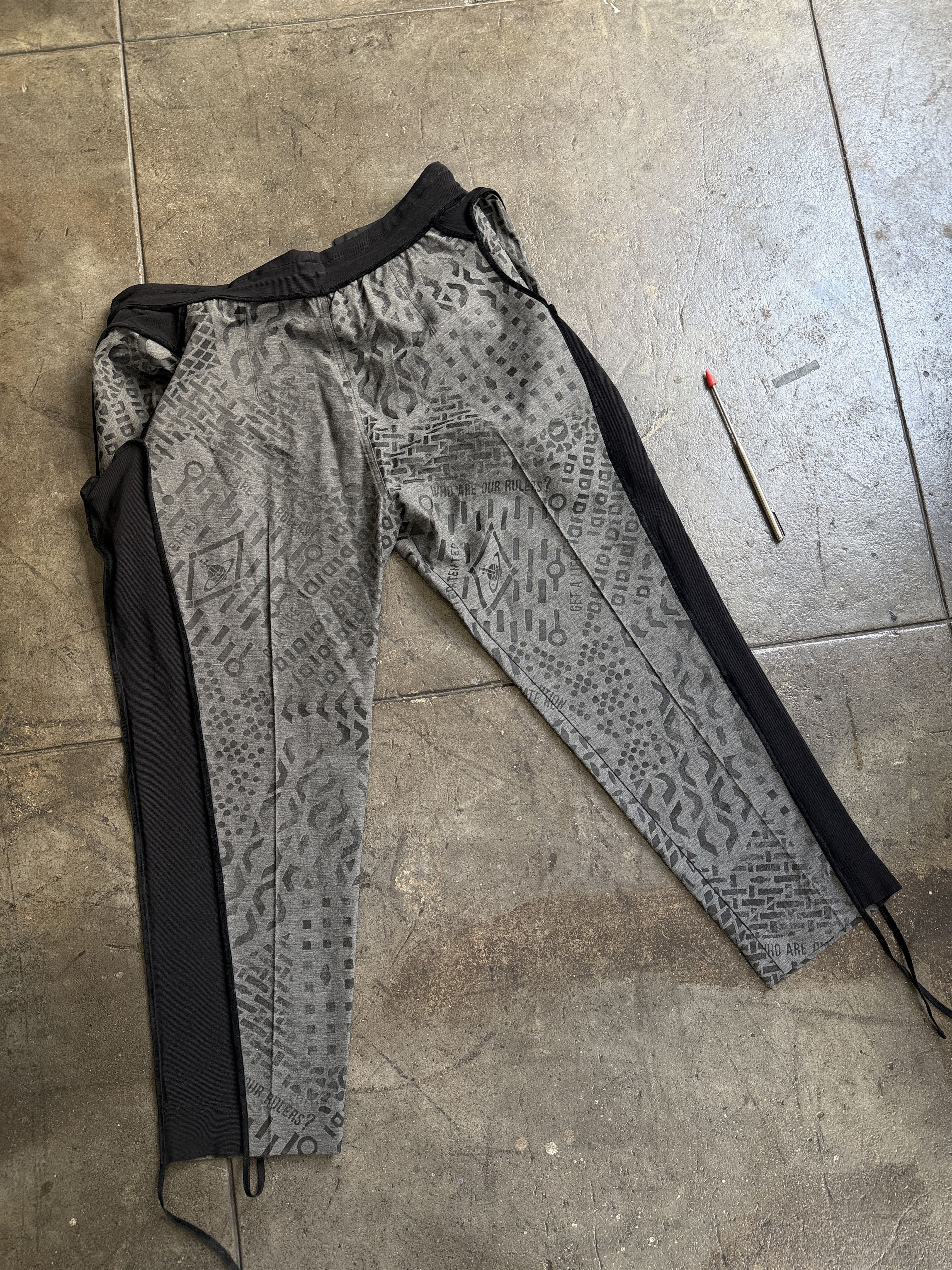 Vivienne Westwood 2016 Crazy detailed Pants w/ Side Piping and String Size US 34 / EU 50 - 1 Thumbnail