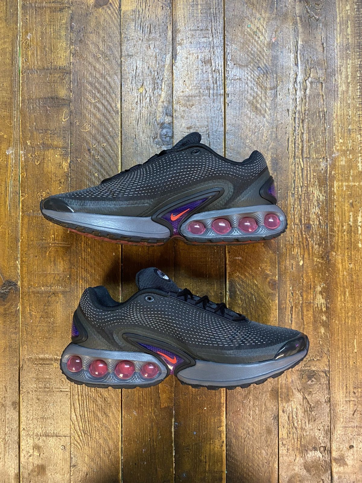 Nike Air Max DN “All Night” Size US 9 / EU 42 - 3 Thumbnail