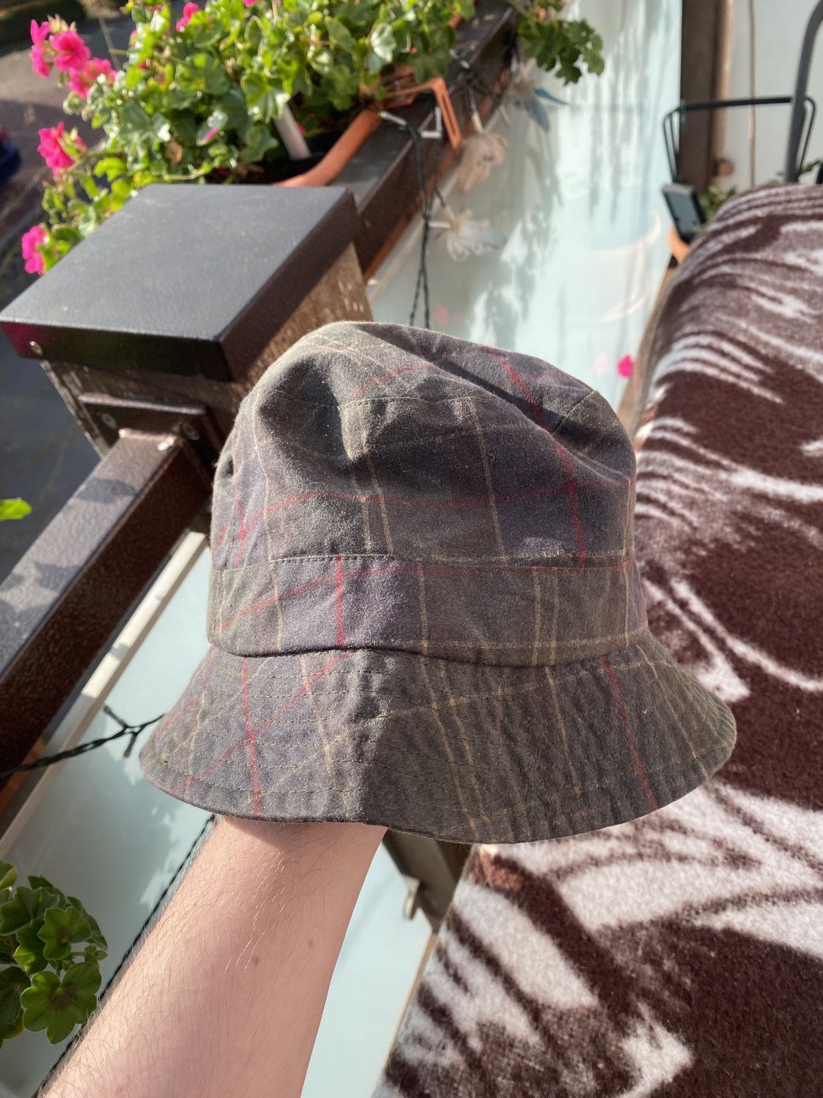 Barbour Barbour khaki bucket hat Size 30 - 4 Thumbnail
