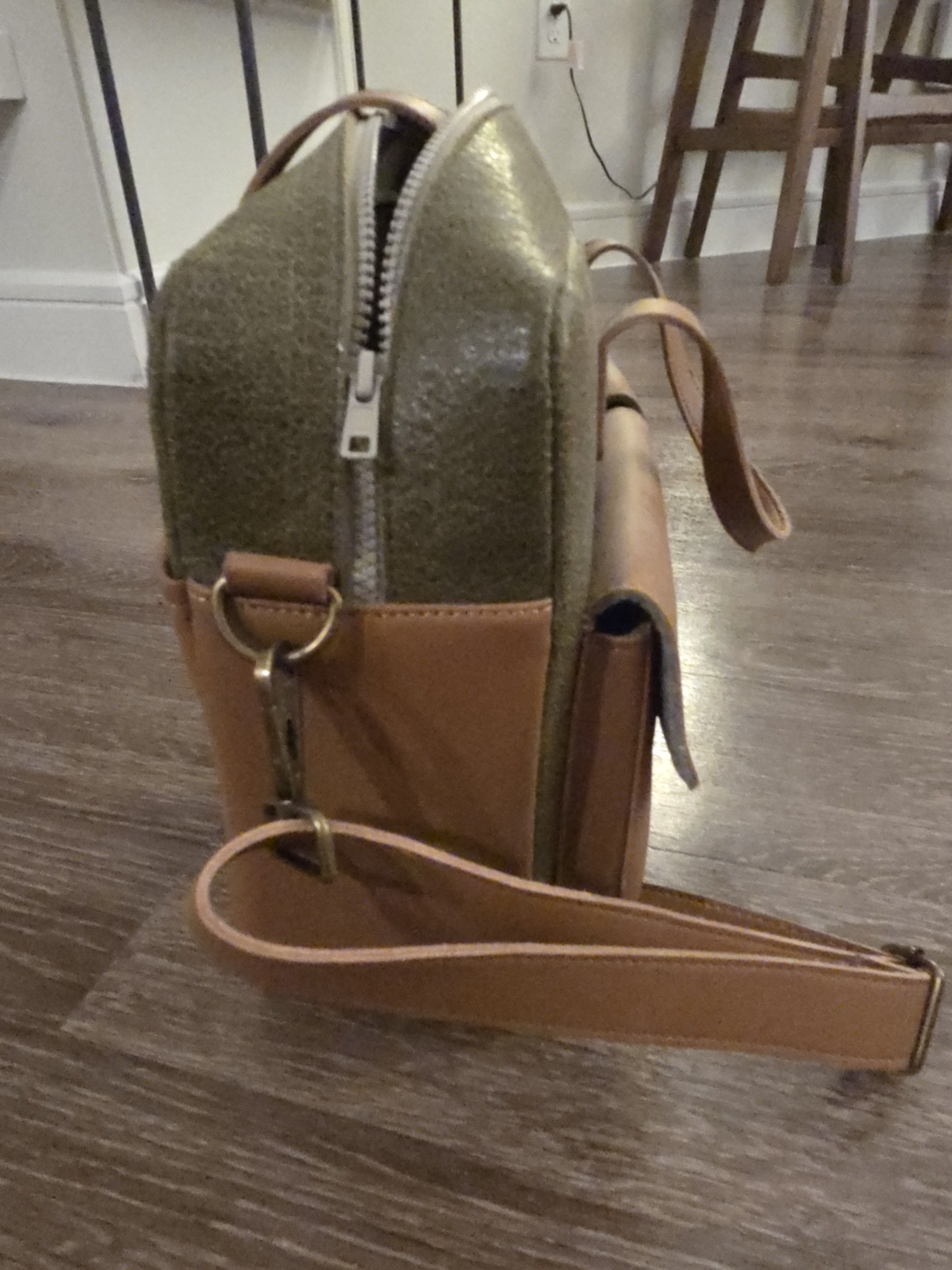 Other Frank Briefcase / Messenger Bag Green/Brown Size ONE SIZE - 4 Thumbnail