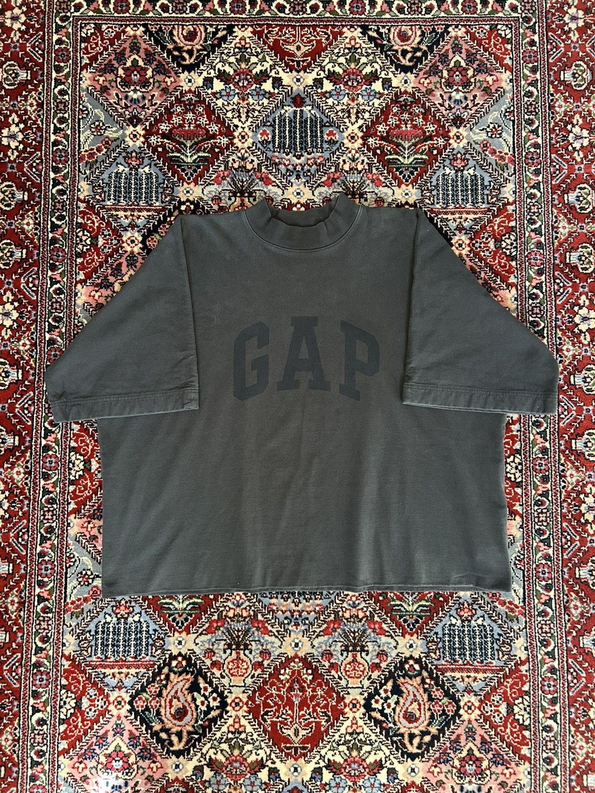 Balenciaga × Gap × Yeezy Yeezy Gap Dove Shirt Size US L / EU 52-54 / 3 - 1 Thumbnail