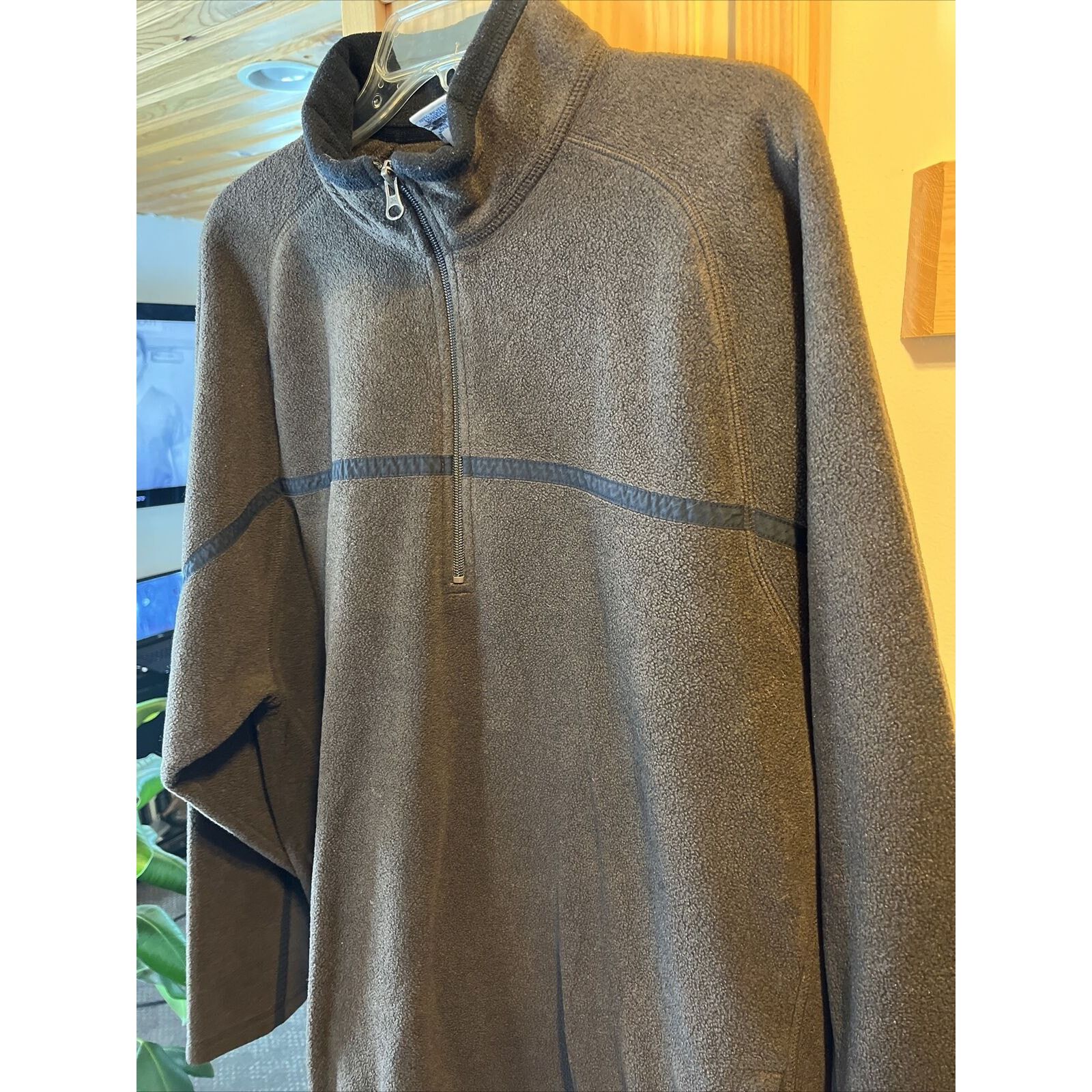Old Navy Old Navy Men’s XXL Brown LS 1/4 Zip Polyester Fleece Jacket Size US XXL / EU 58 / 5 - 14 Thumbnail