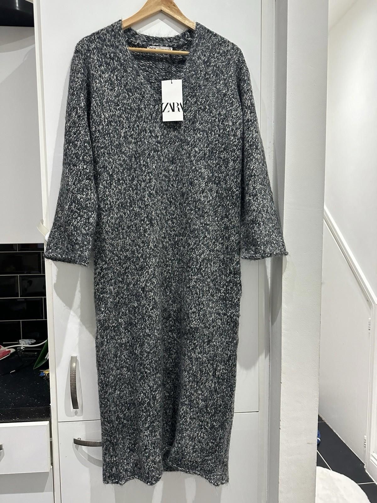 Zara ZARA Knitted Dress Midi Length Size S Size S / US 4 / IT 40 - 1 Thumbnail