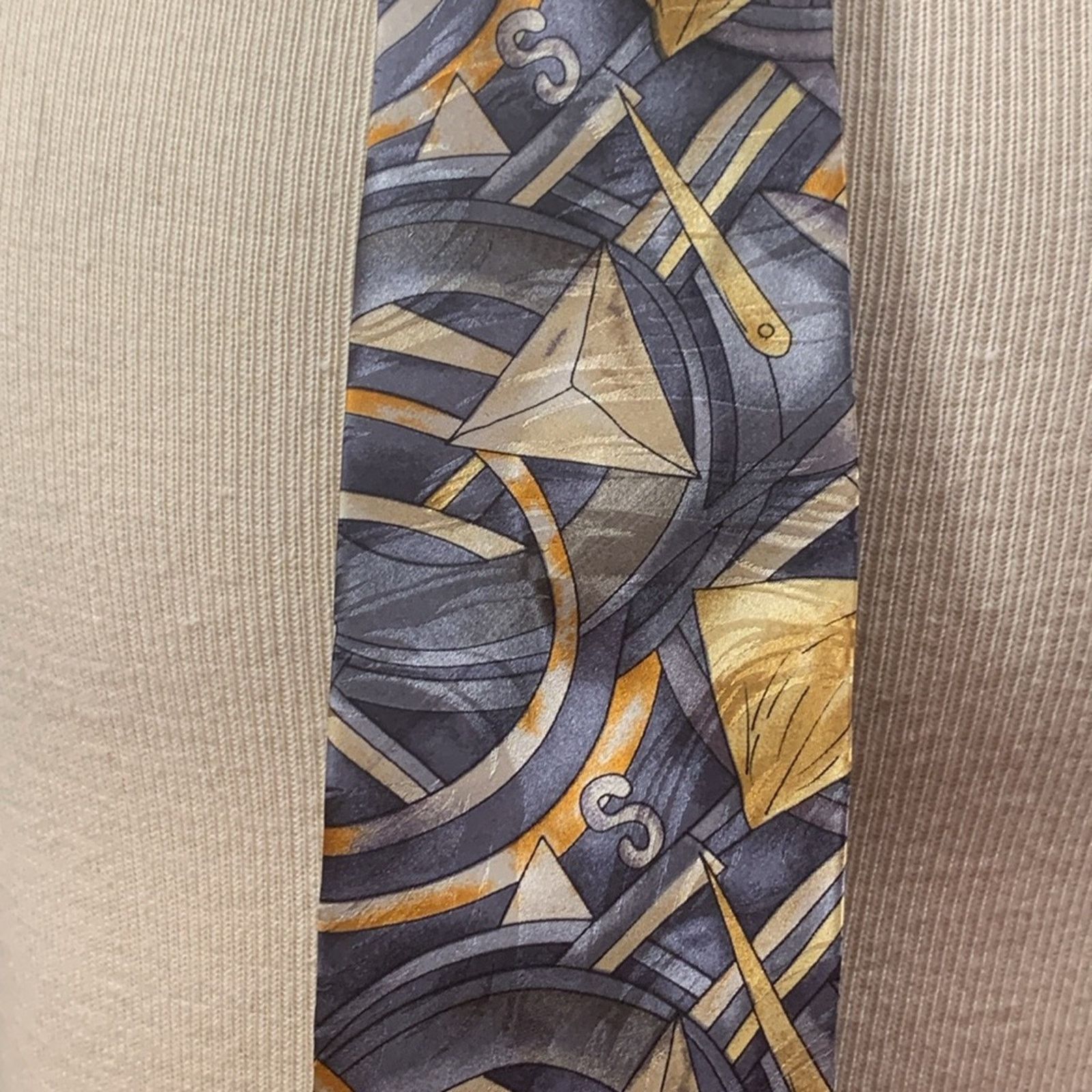 Vintage J. Garcia,Grateful Dead abstract modernist 100% silk necktie Size ONE SIZE - 4 Thumbnail