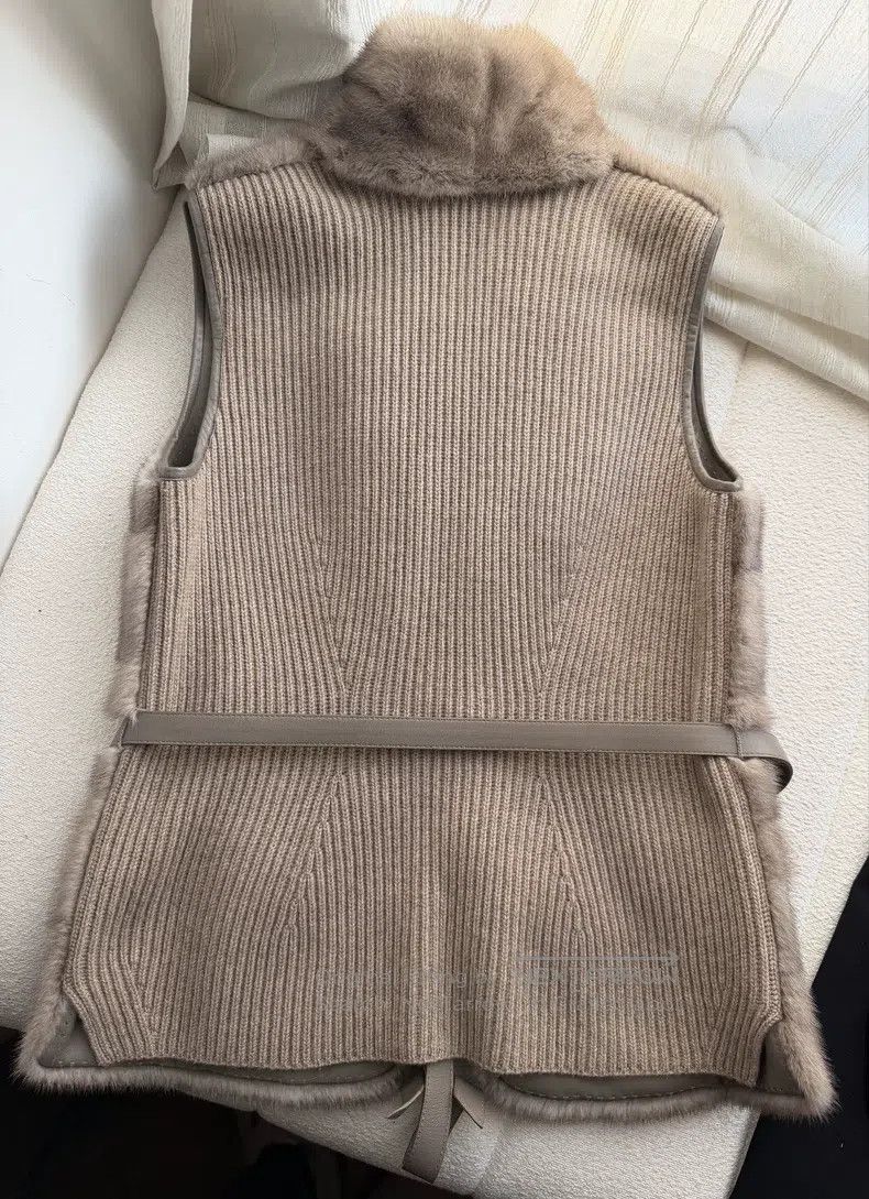 Loro Piana Loro Piana Luxury Series Beaver Mink and Cashmere Deer Lea Size XS / US 0-2 / IT 36-38 - 6 Thumbnail