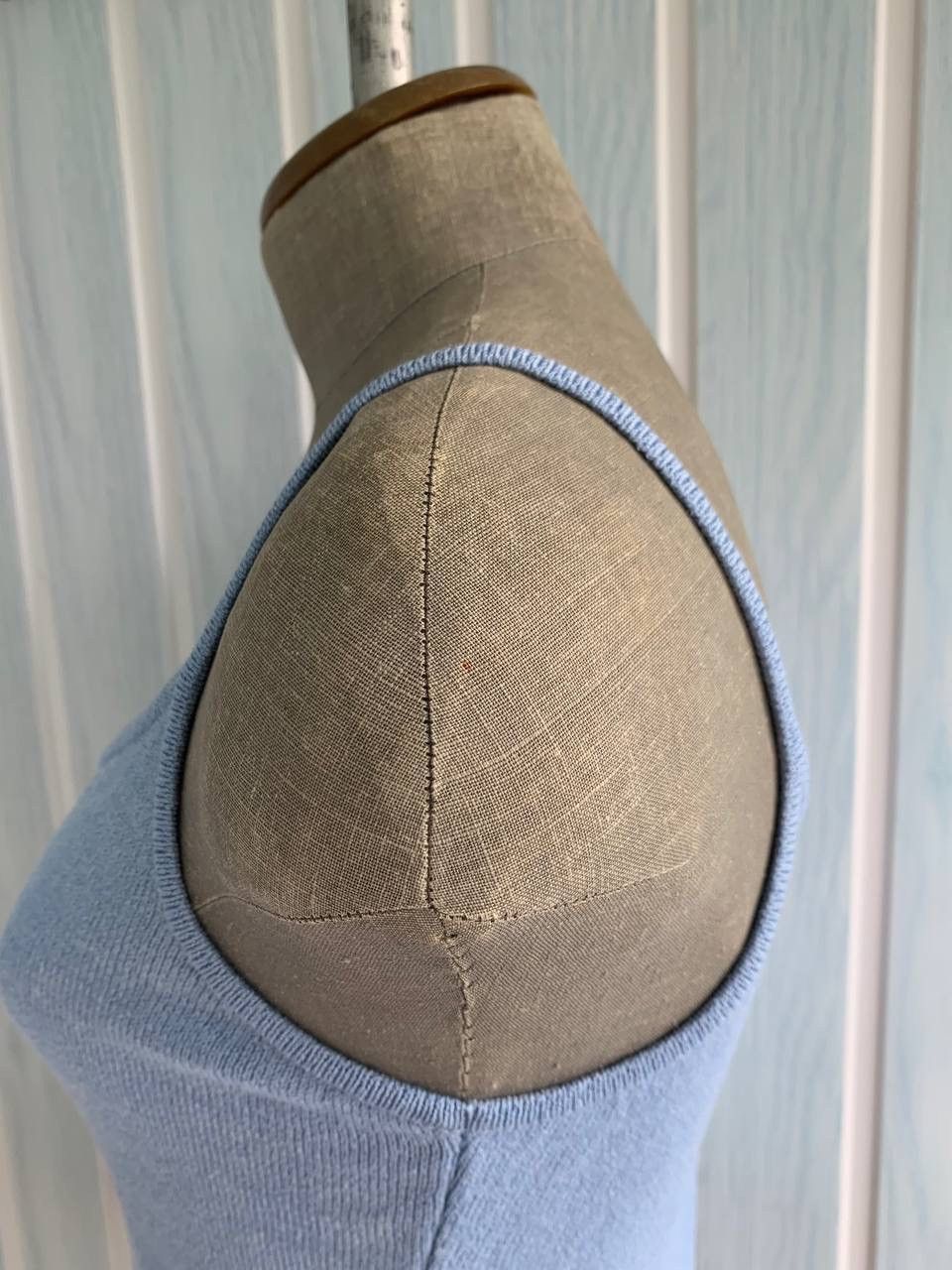 Designer × St. John Vintage St. John USA Women Blue Knit Wool Spaghetti Tank Top Size S / US 4 / IT 40 - 6 Thumbnail
