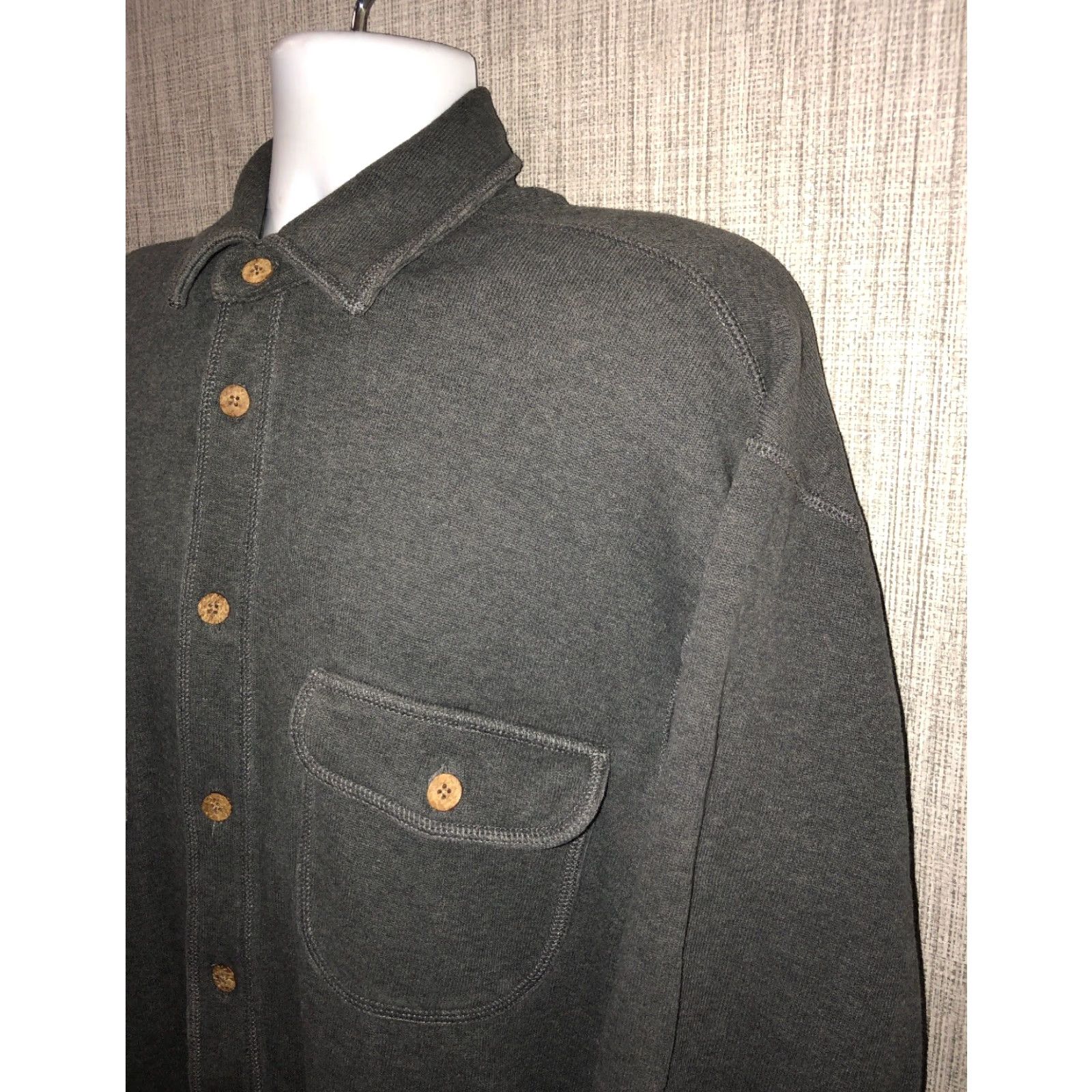 Tommy Bahama Tommy Bahama Shirt Mens Gray L Button-Up Long Sleeve Button-Down with Pockets Size US L / EU 52-54 / 3 - 2 Thumbnail