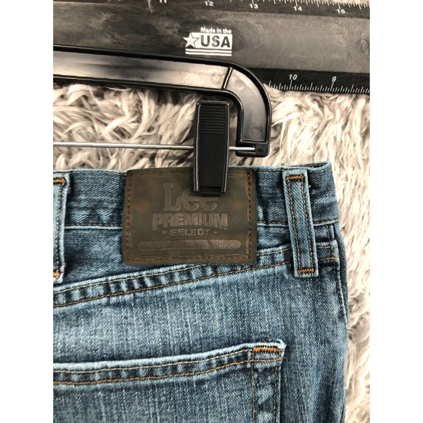 Lee Lee Jeans Straight 40x30 Mens Regular Regular Waist Blue Mid Rise 5-Pocket Denim Vintage No N/A Size US 40 / EU 56 - 6 Thumbnail