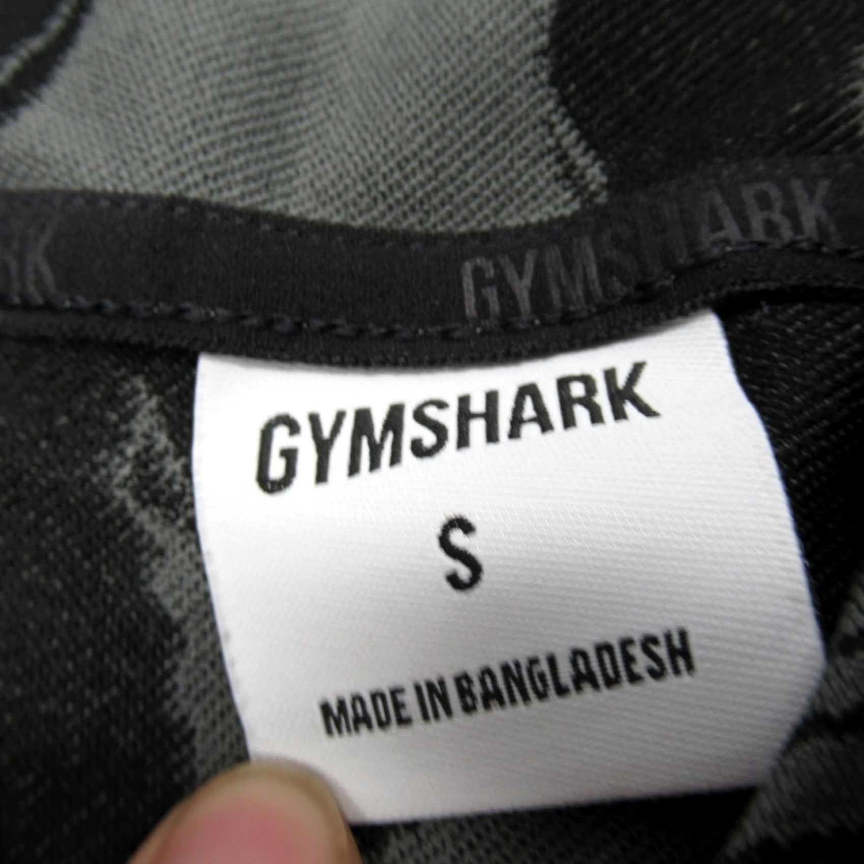Gymshark Gymshark Cropped Hoodie Womens Small Gray Cinched Hem Pullover Sweatshirt Size S / US 4 / IT 40 - 4 Thumbnail