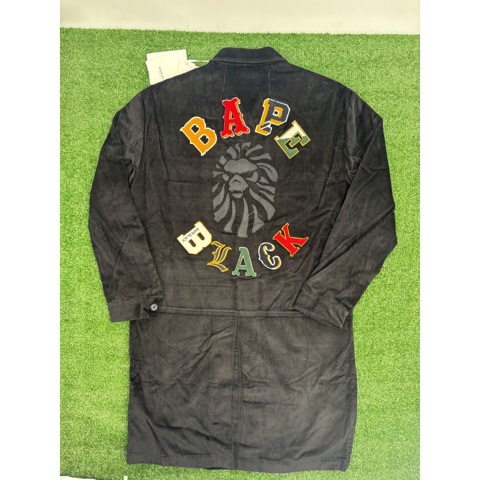 Bape BAPE Black Japan Corduroy Black Down Work Jacket Size Large Size US L / EU 52-54 / 3 - 1 Thumbnail