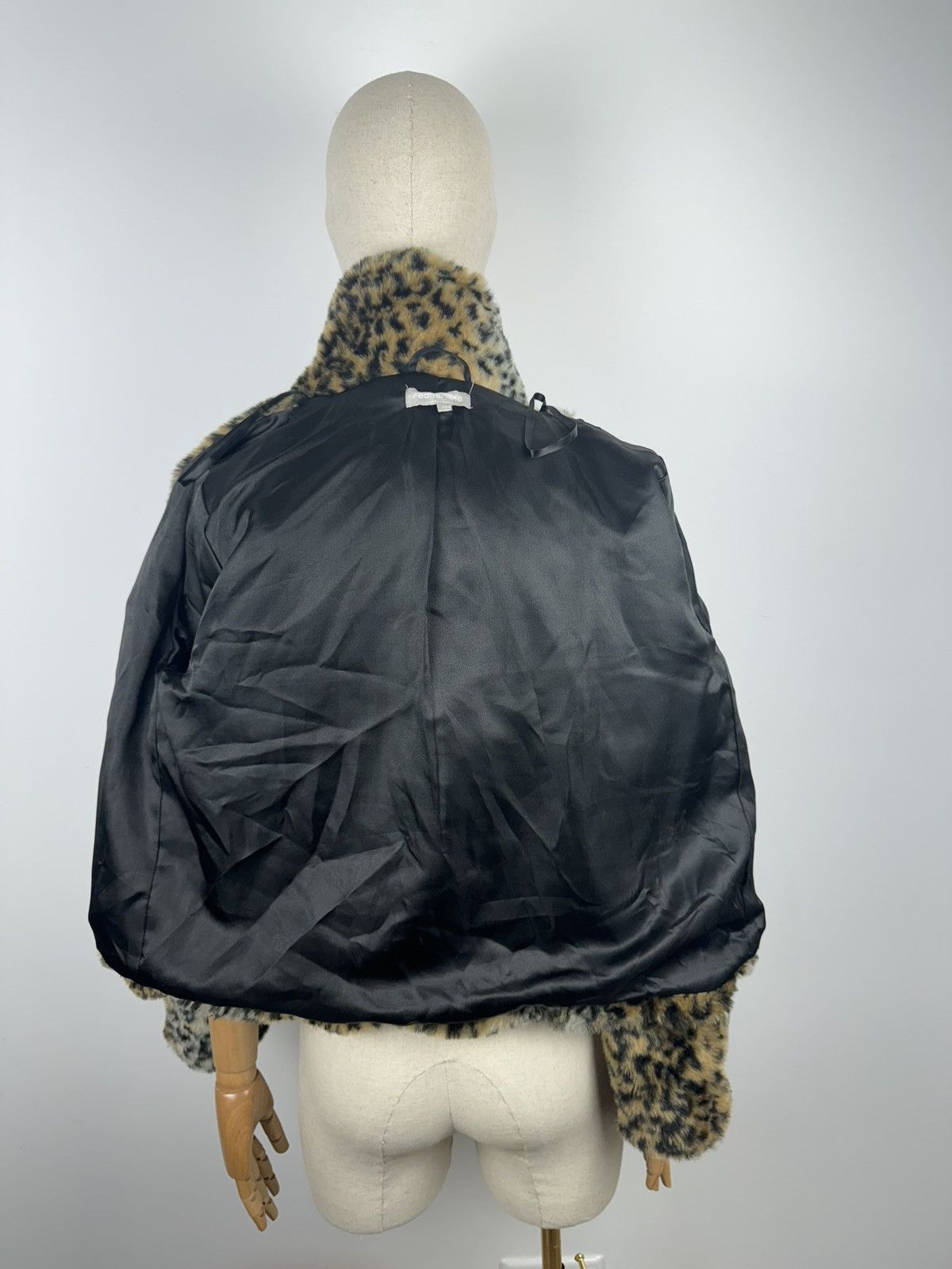Japanese Brand × Vintage Redherring Leopard Faux Fur cropped coat Y2K size 10 Size L / US 10 / IT 46 - 5 Thumbnail