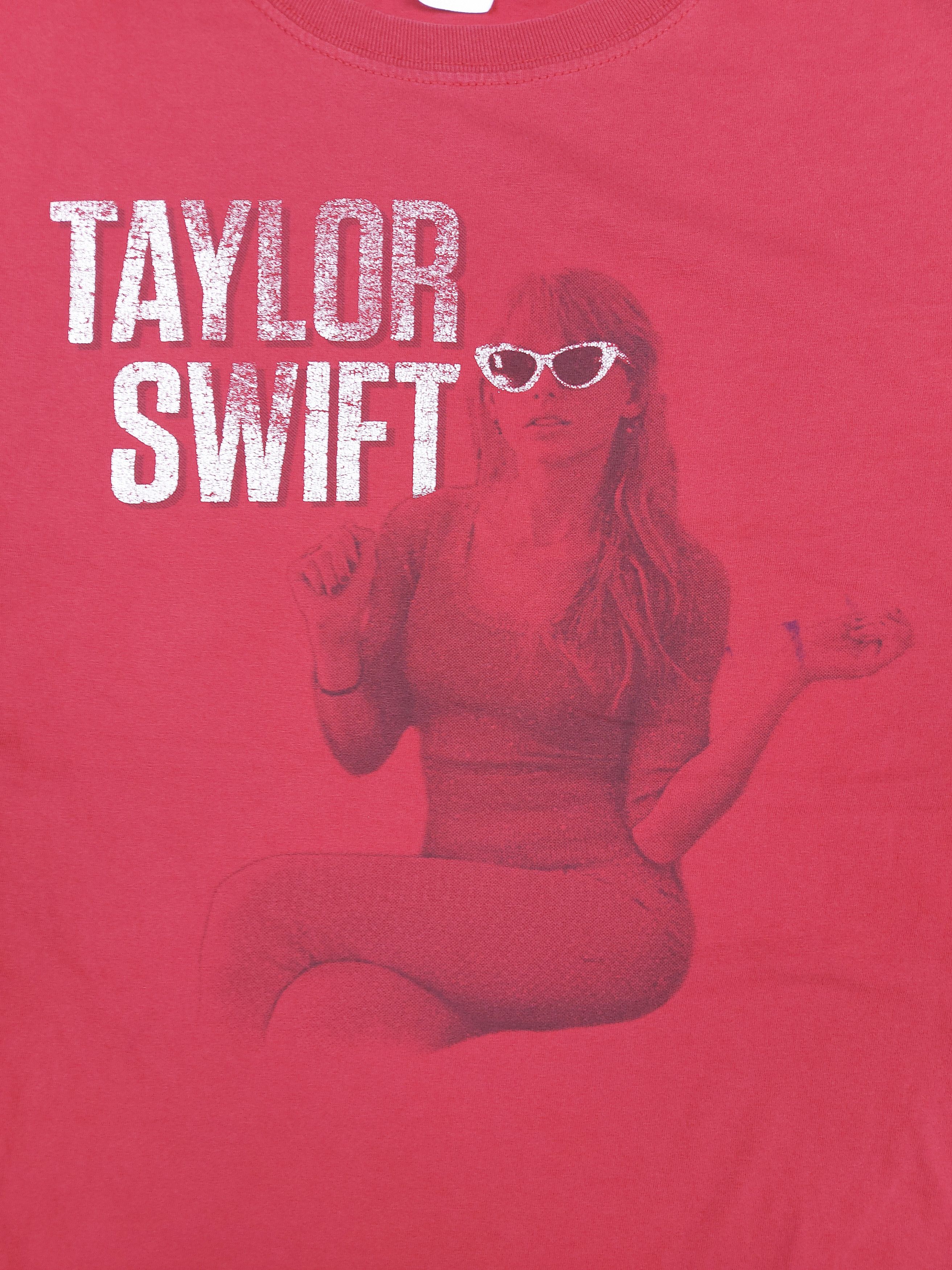 Band Tees Vintage Taylor Swift Red Tour 2013 Double-Sided TEE Size US L / EU 52-54 / 3 - 4 Thumbnail
