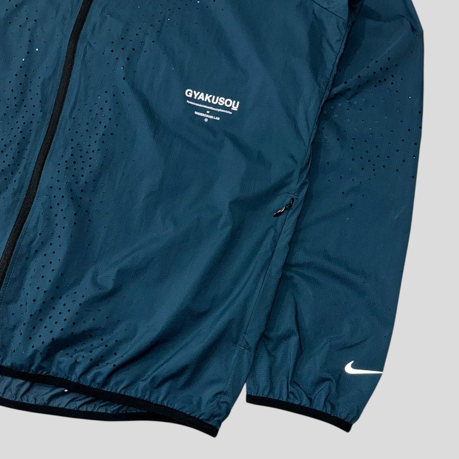Nike Nike Undercover Gyakusou '16 Laser Cut Ventilated Jacket M/L Size US L / EU 52-54 / 3 - 4 Thumbnail