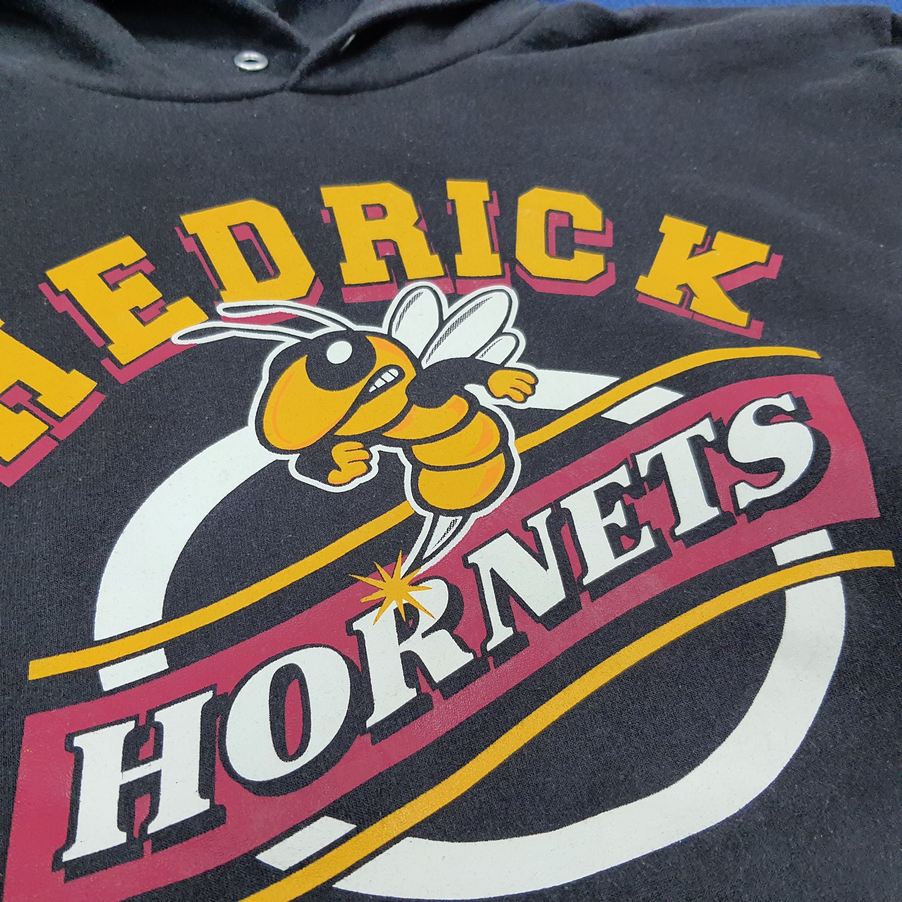 Vintage Vintage Hedrick Hornets The Mascot Oregon Hoodie C226N11 Size US M / EU 48-50 / 2 - 2 Thumbnail