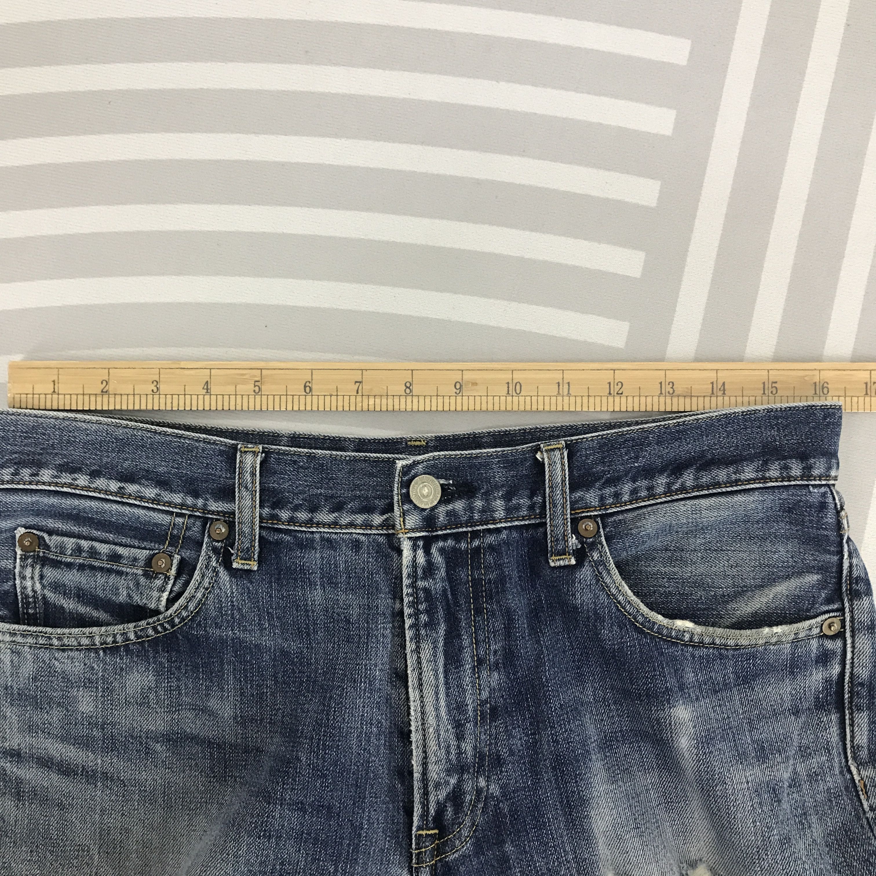 Jun Takahashi × Uniqlo Vintage Uniqlo Japan design Rare Distressed Jeans pants Size US 30 / EU 46 - 7 Thumbnail