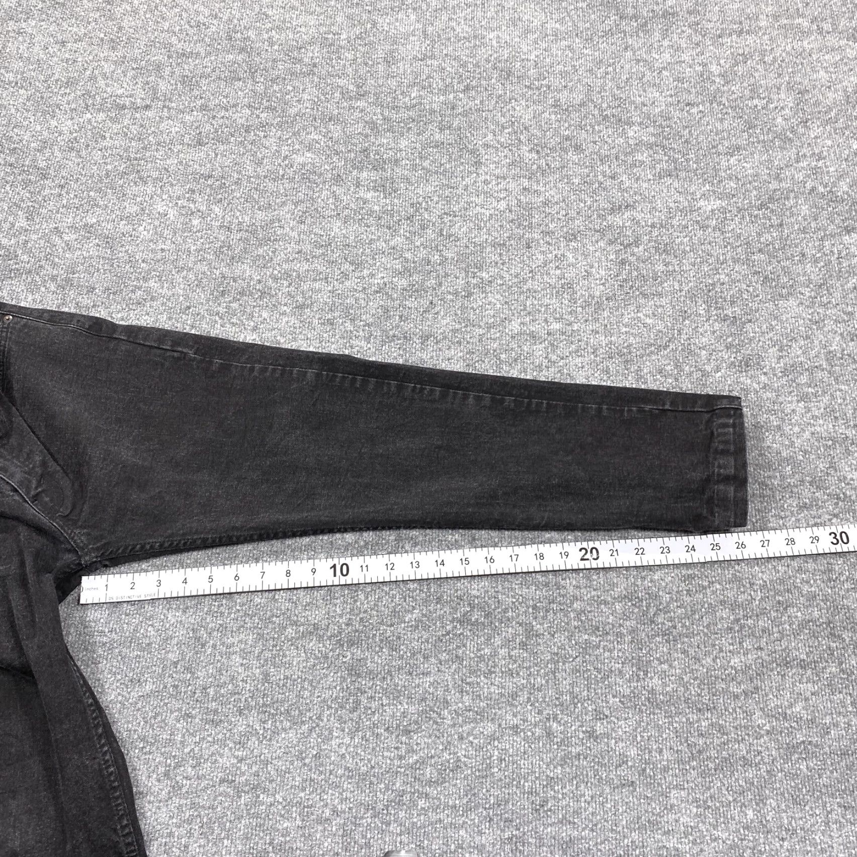Levi's Levi's 511 Jeans Mens 33x26 Black Slim Tapered Charcoal Wash Denim Pockets Jeans Mens Slim Charcoal Wash Vintage No Size US 33 - 6 Thumbnail