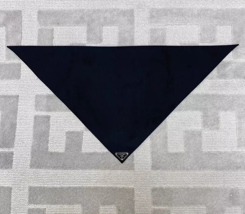 Prada Prada Triangular Decor Scarf-2506 Size ONE SIZE - 2 Thumbnail