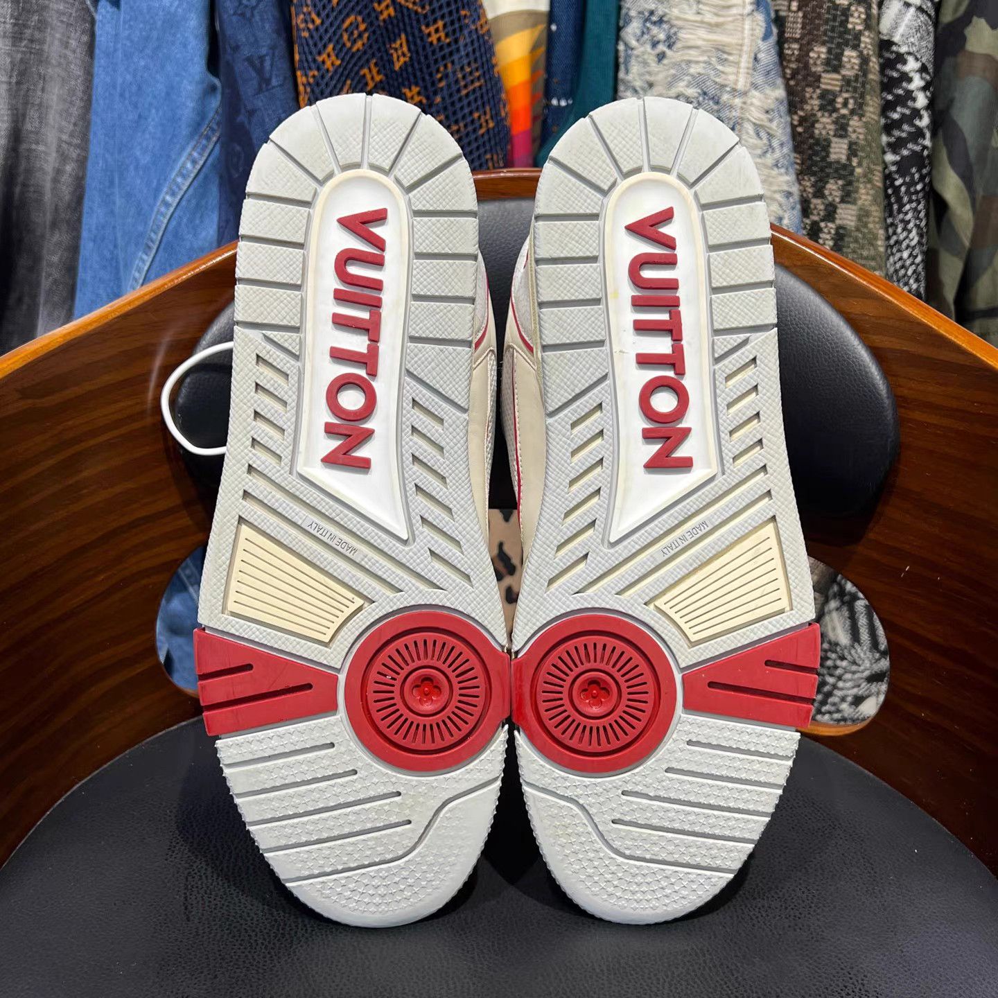 Louis Vuitton Louis Vuitton Trainer Sneakers K15 Size US 7 / EU 40 - 9 Thumbnail