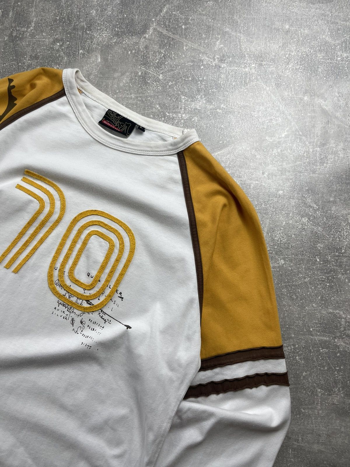 Quiksilver VTG 90s Y2K Quiksilver Long Sleeve Raglan T-Shirt 70s Style Size US L / EU 52-54 / 3 - 2 Thumbnail