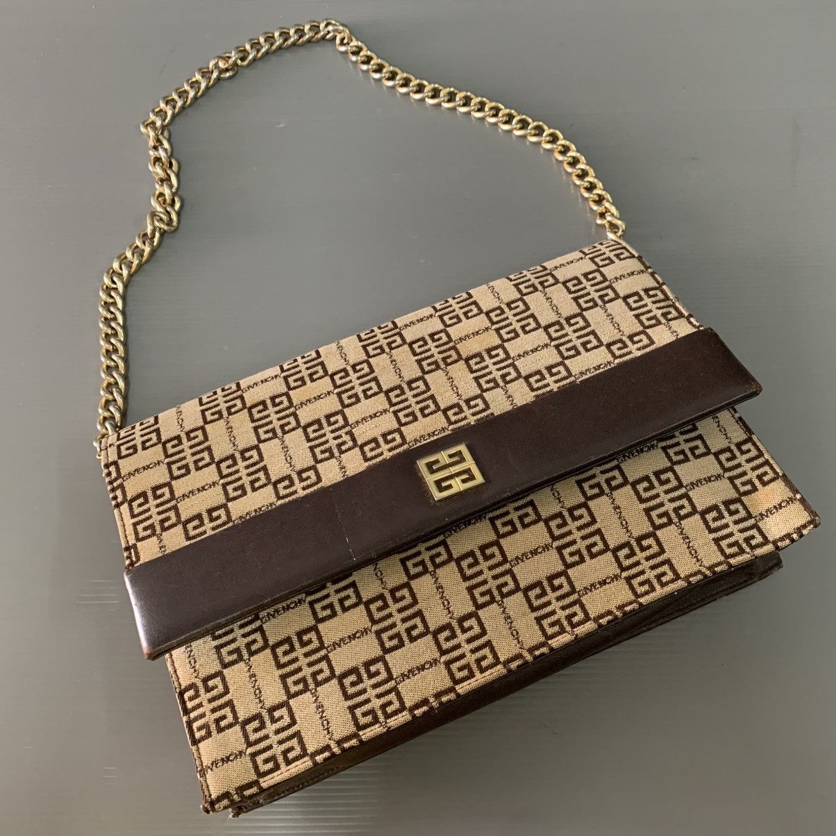 Givenchy Givenchy Vintage Clutch Chain Bag Size ONE SIZE - 9 Thumbnail