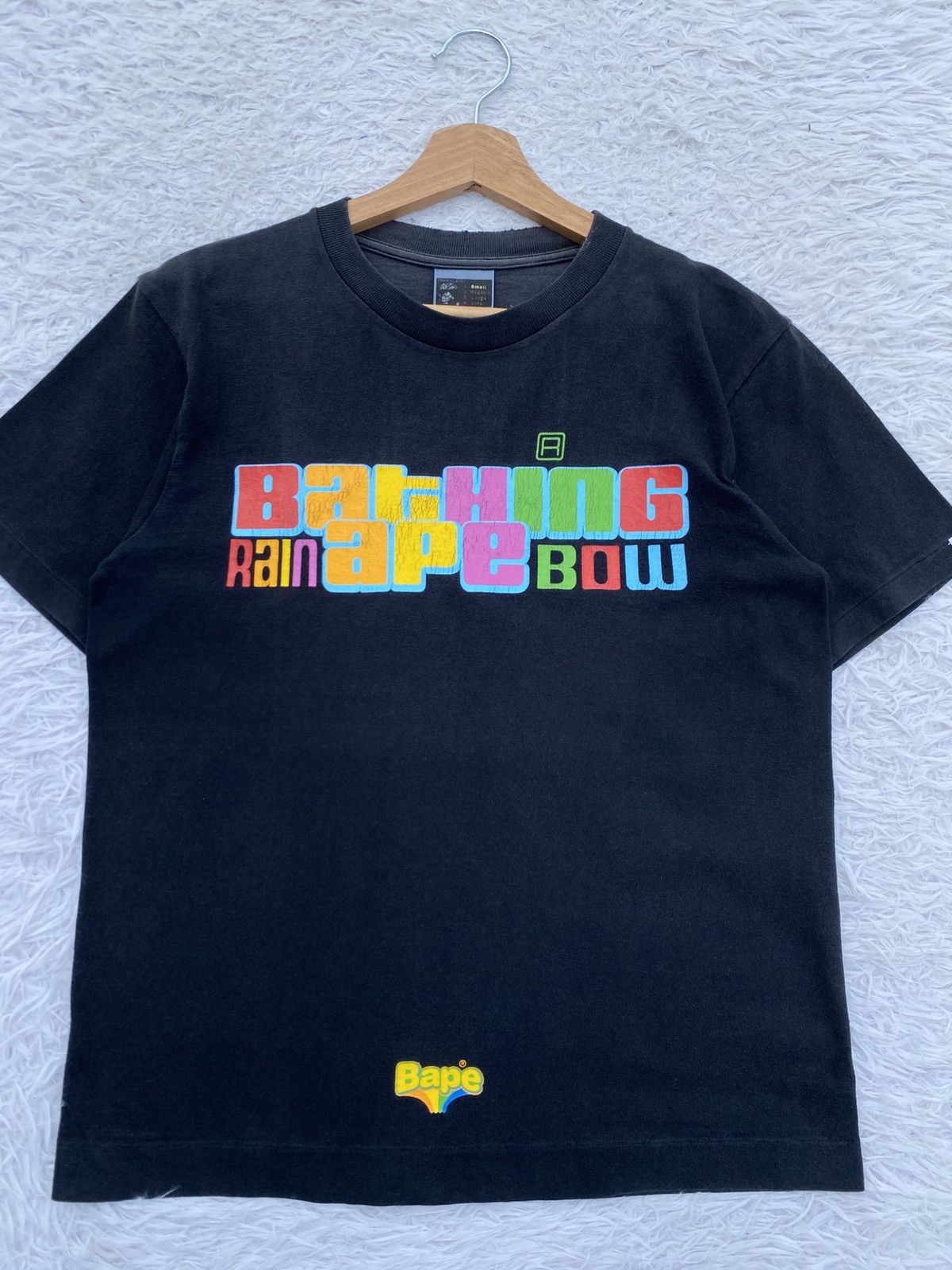 Bape Rare Vintage 2000s BAPE A Bathing Ape Rainbow Tshirt Size US S / EU 44-46 / 1 - 7 Thumbnail
