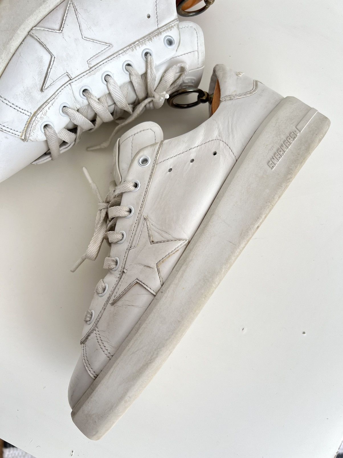 Golden Goose Golden Goose Pure Star Distressed Sneakers White Size US 9 / EU 42 - 13 Thumbnail