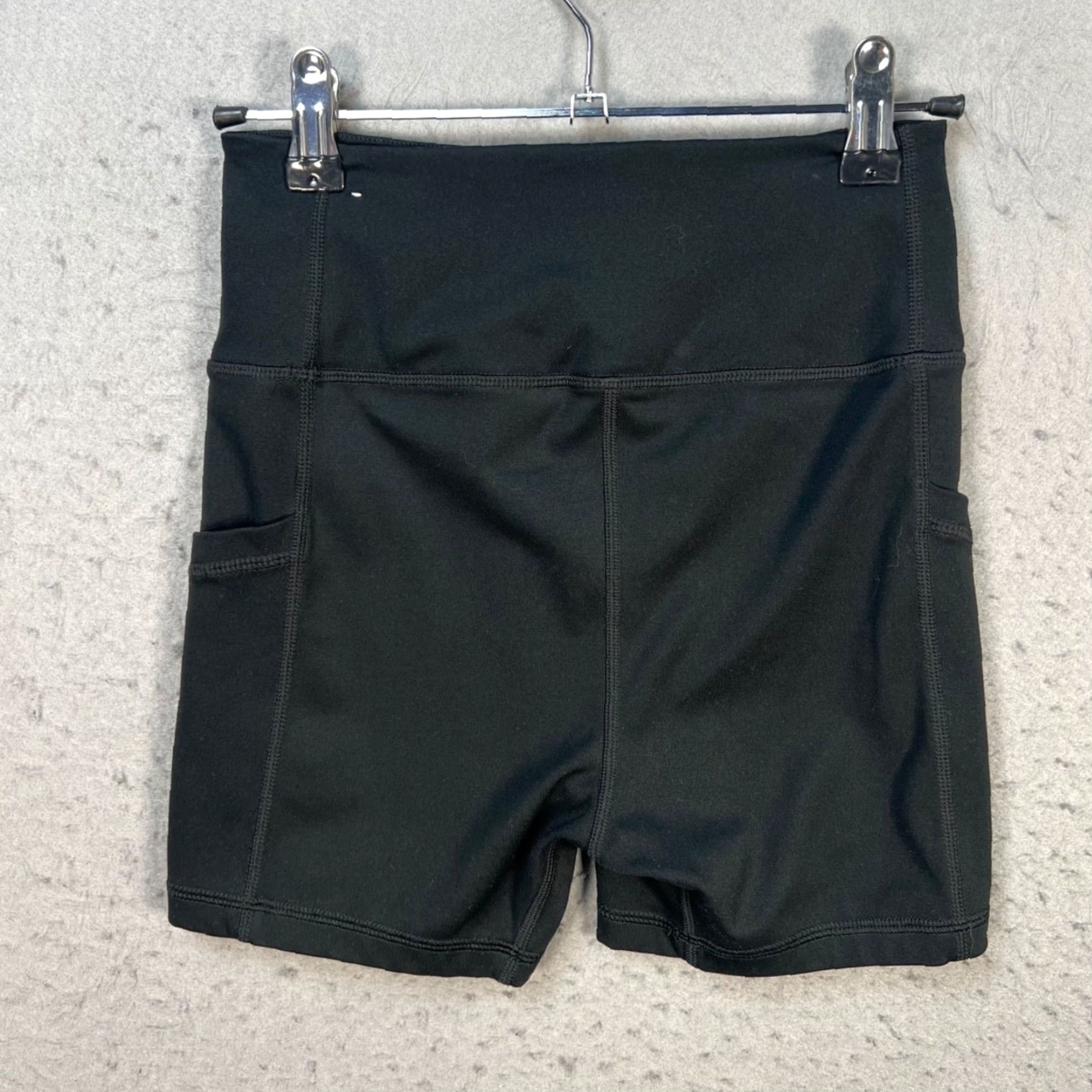 Nike Nike Dri-Fit Womens XS Black Tight Fit Biker Athletic Shorts Gym Running Size 26" / US 2 / IT 38 - 2 Thumbnail