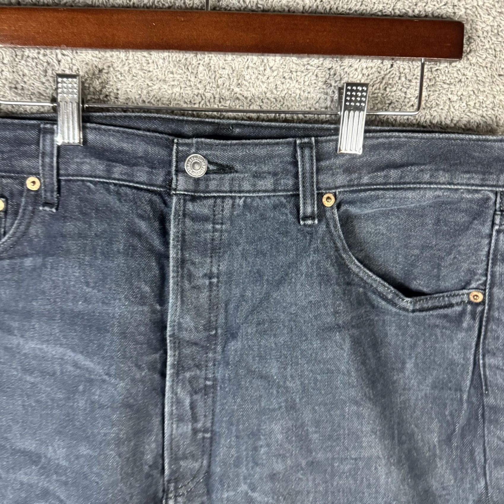 Levi's Levi's 501 Jeans Mens 38x30 Gray Denim Button Fly Straight Leg Mid Rise Size US 38 / EU 54 - 4 Thumbnail