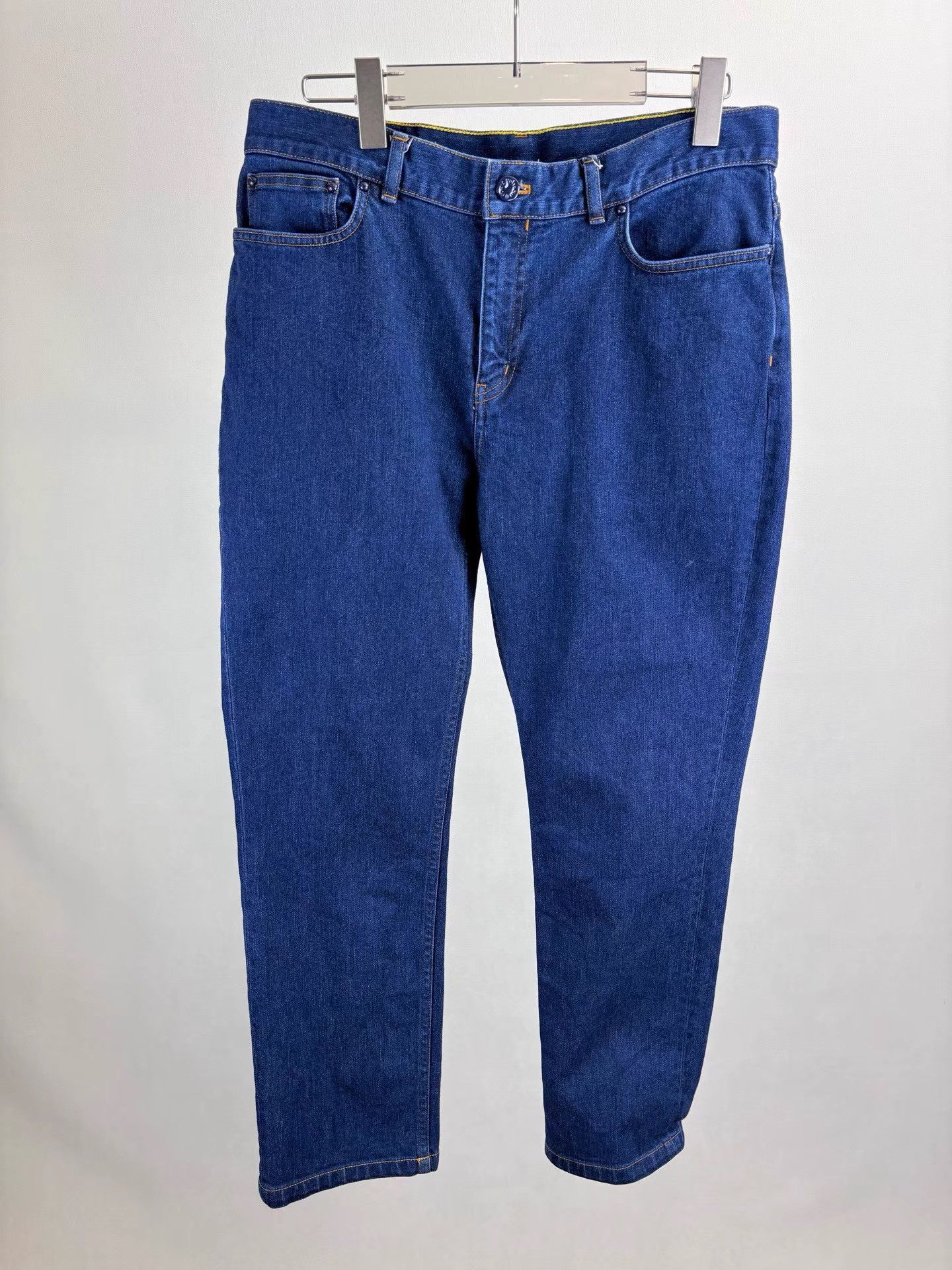 Louis Vuitton LOUIS VUITTON Navy Blue Jeans K1 Size US 34 / EU 50 - 1 Thumbnail