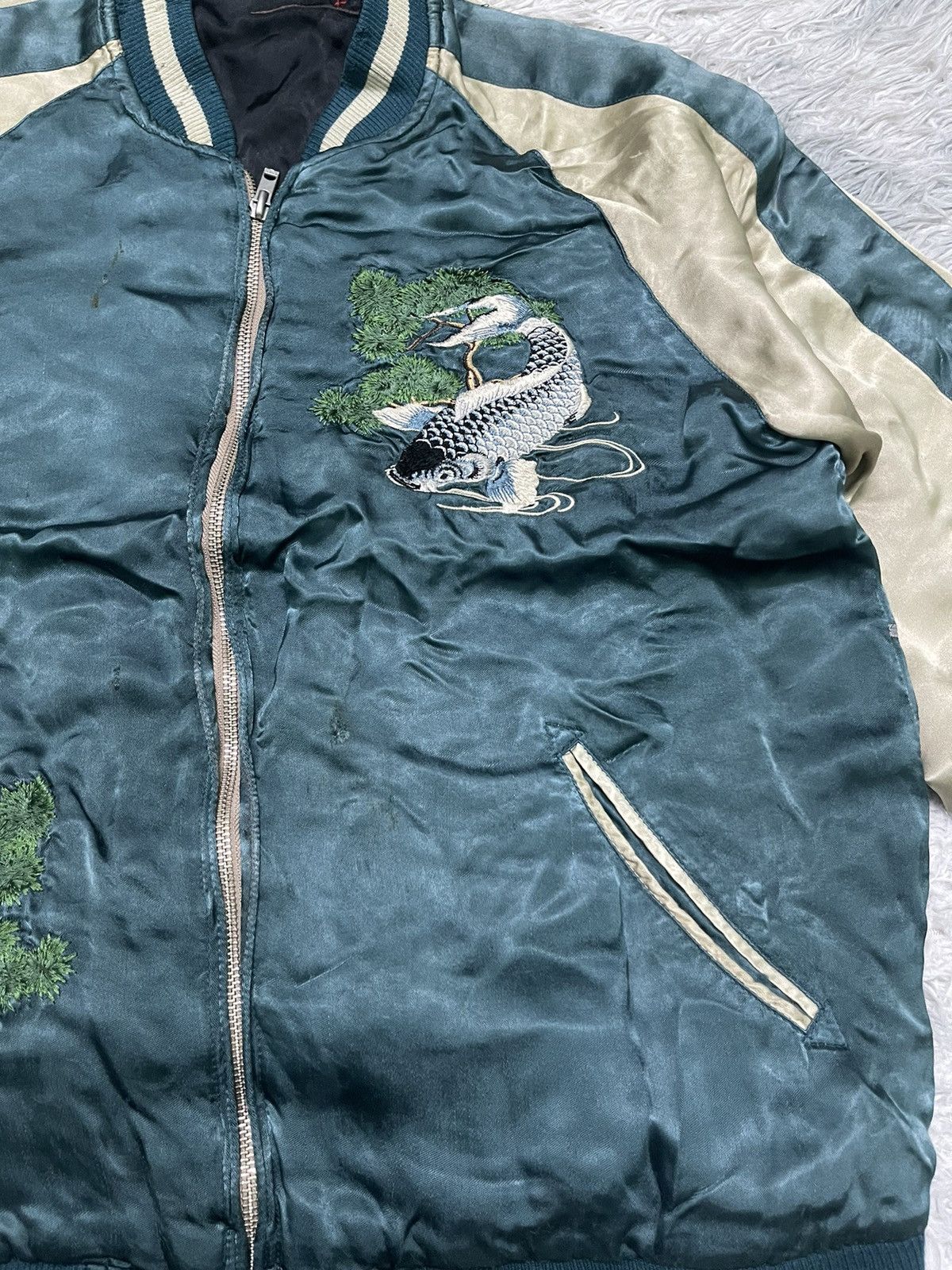 Toyo Enterprises VINTAGE SUKAJAN KOI FISH EMBROIDERED 💯 RAYON REVERSIBLE Size US L / EU 52-54 / 3 - 7 Thumbnail