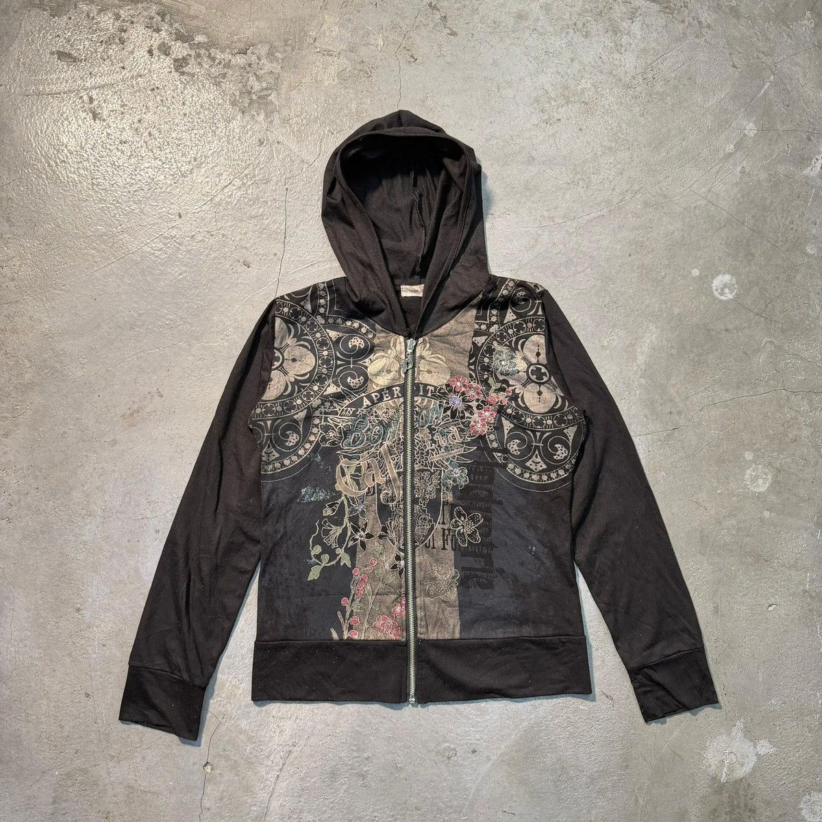 Beauty Beast LYON DEUX Japanese Brand Gothic Tattoo Hoodie Size M / US 6-8 / IT 42-44 - 1 Thumbnail