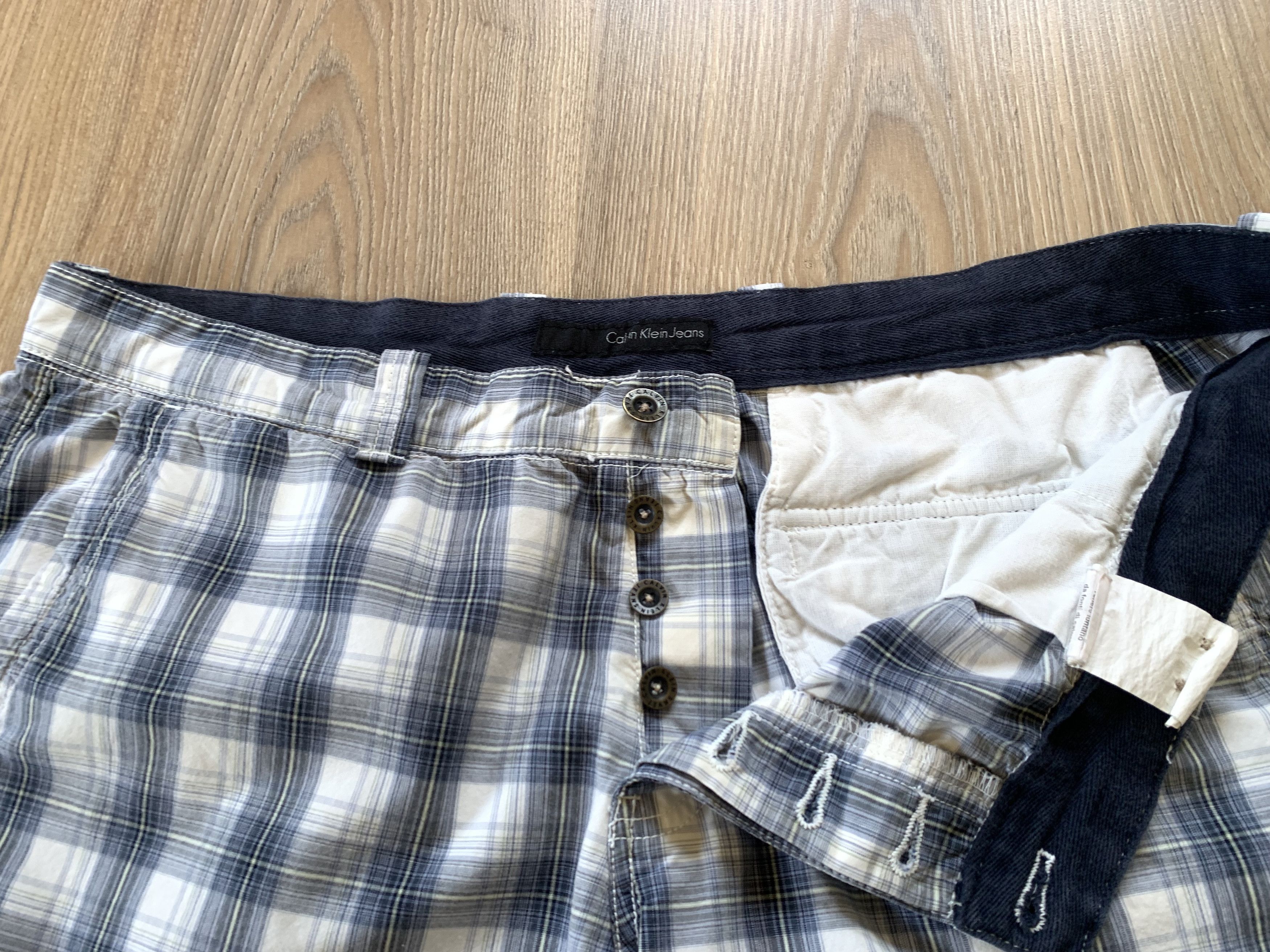 Calvin Klein Vintage Calvin Klein Regular Checked Cargo Shorts Size US 40 / EU 56 - 5 Thumbnail