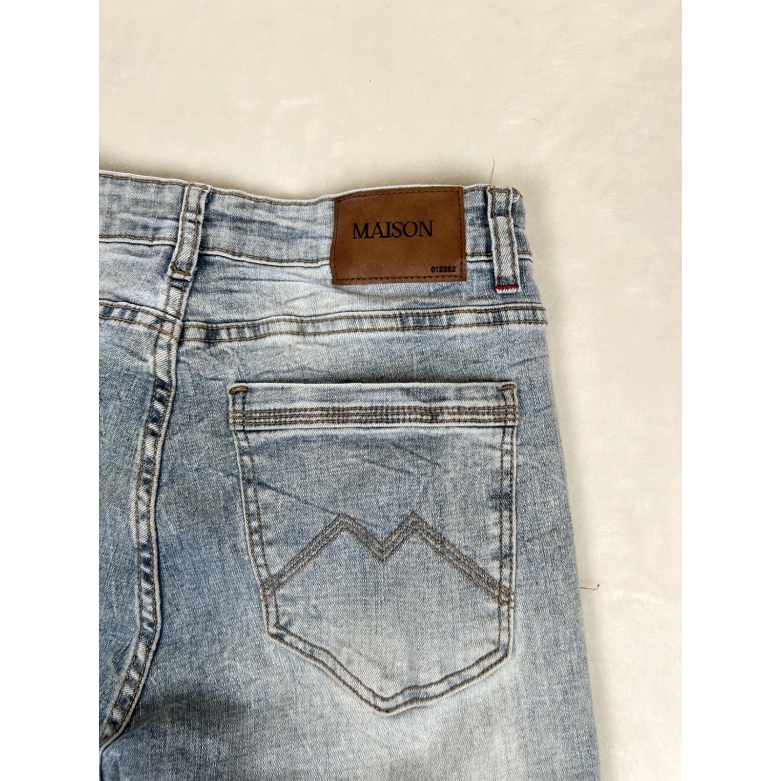 Denime Maison Article Jeans Mens 32x30 Blue Distressed Johnny Straight Leg Denim Pants Jeans Mens 32x30 Blue Distressed Johnny Straight Leg Denim Pants Size US 32 / EU 48 - 7 Thumbnail