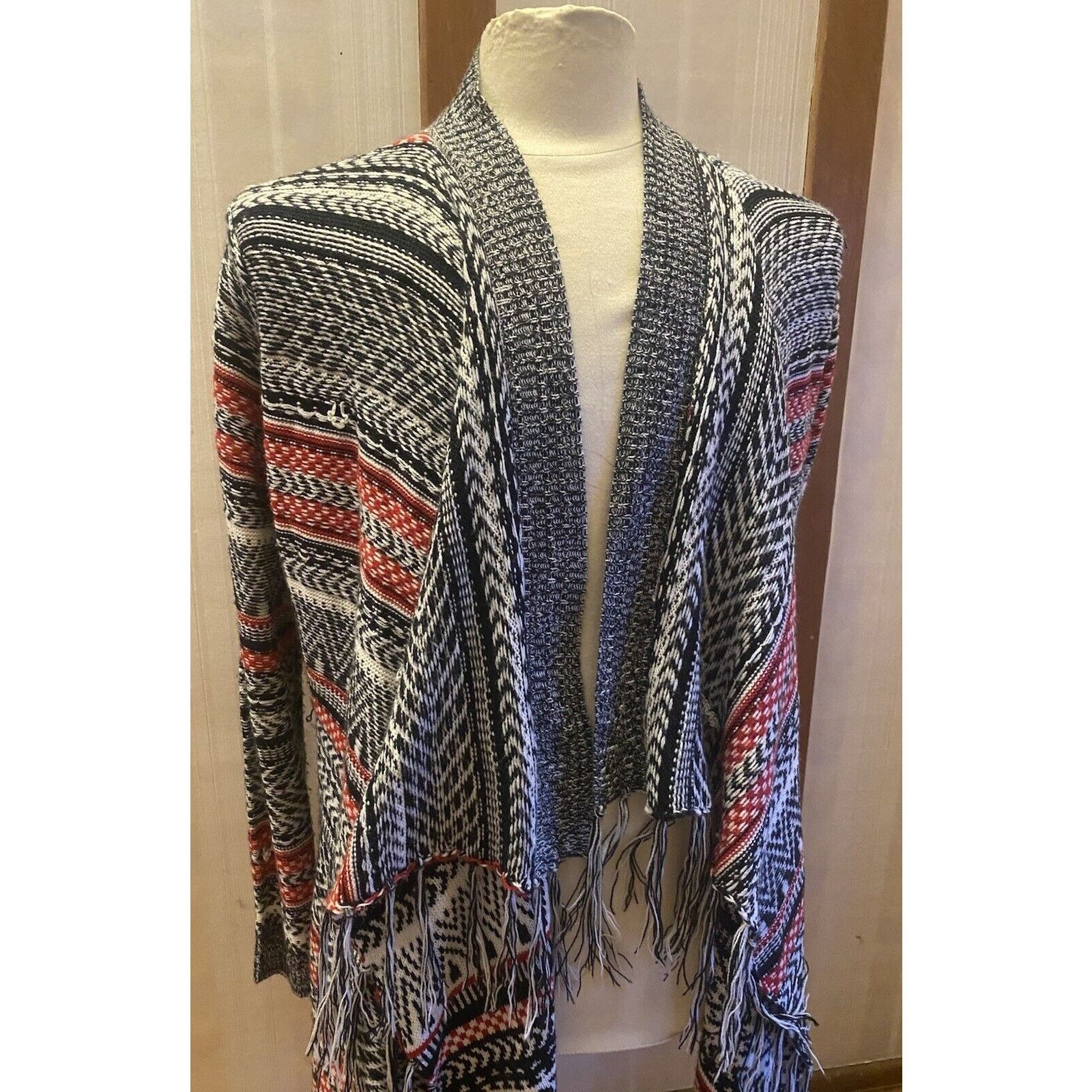 Almost Famous NWT Almost Famous Open Cardigan Soft Sweater Women's M Size M / US 6-8 / IT 42-44 - 5 Thumbnail