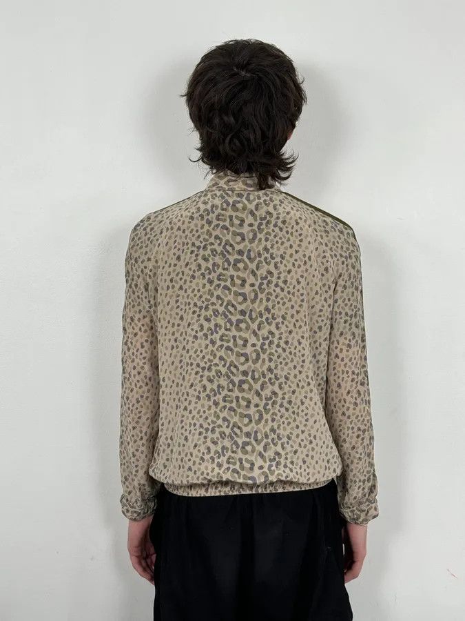 Gucci SS2011 Gucci Leopard Camo White Silk Jacket Size US S / EU 44-46 / 1 - 3 Thumbnail