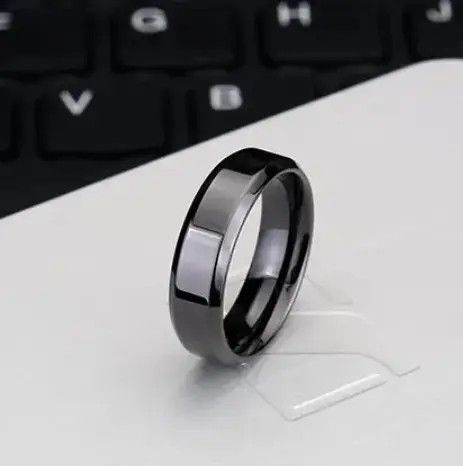 Designer Black Stainless Steel Weeding Ring Size ONE SIZE - 1 Thumbnail