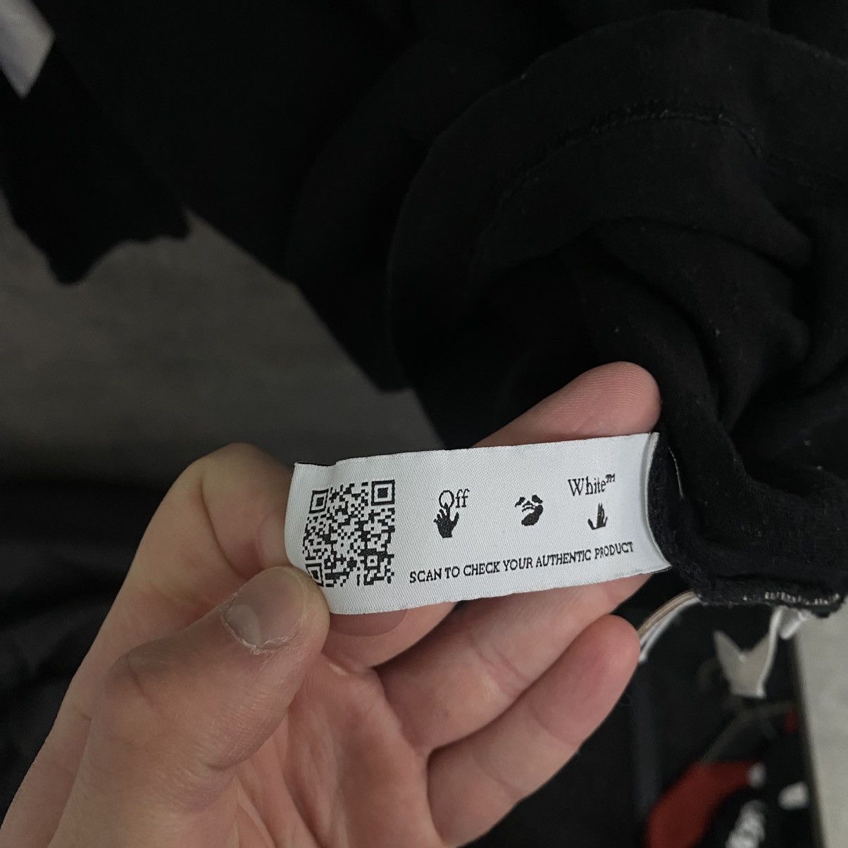 Off-White Off White Caravaggio Long Sleeve T-Shirt Size US XL / EU 56 / 4 - 10 Thumbnail