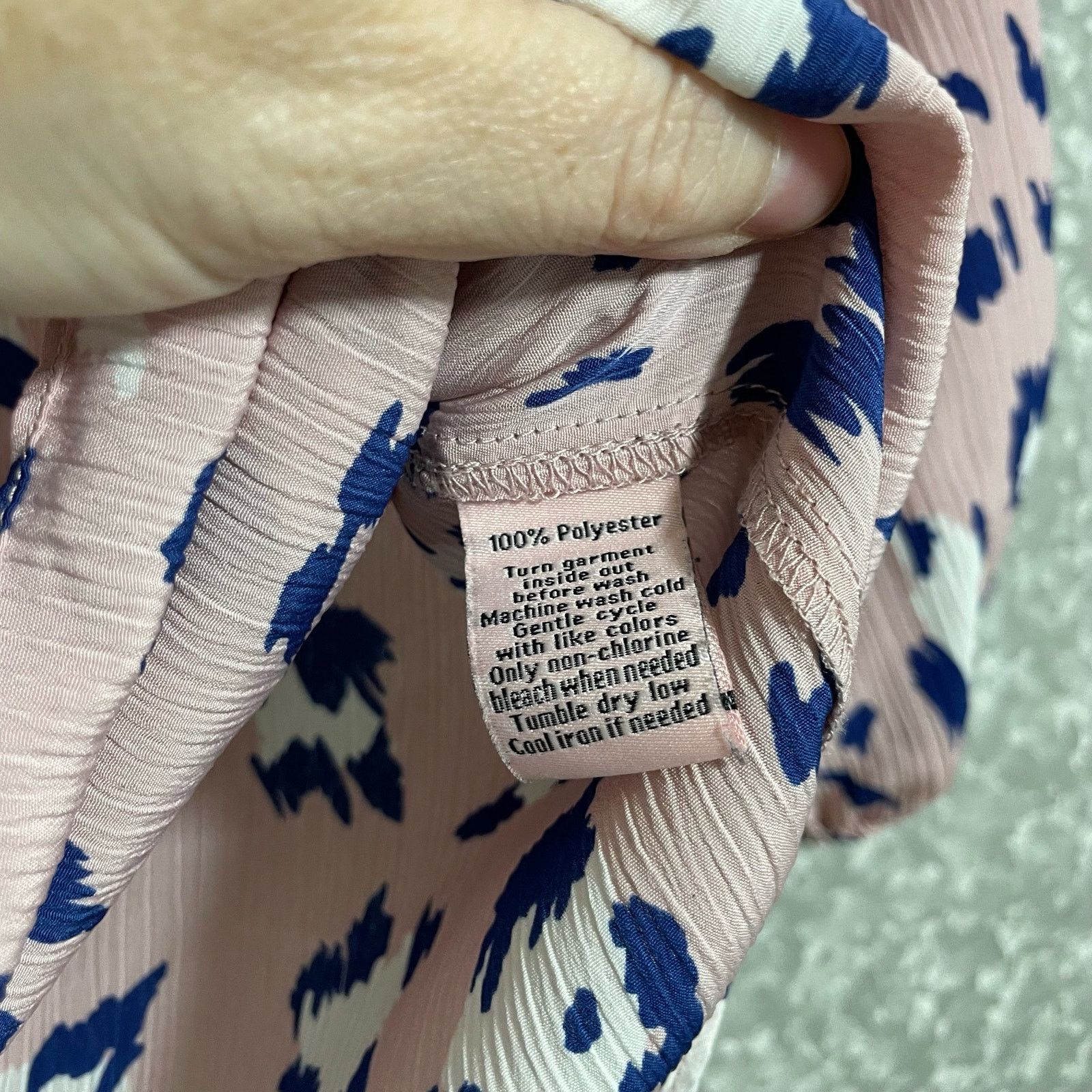 Juicy Couture Juicy Couture Pink Leopard Print Peasant Blouse - Size XS Size XS / US 0-2 / IT 36-38 - 5 Thumbnail