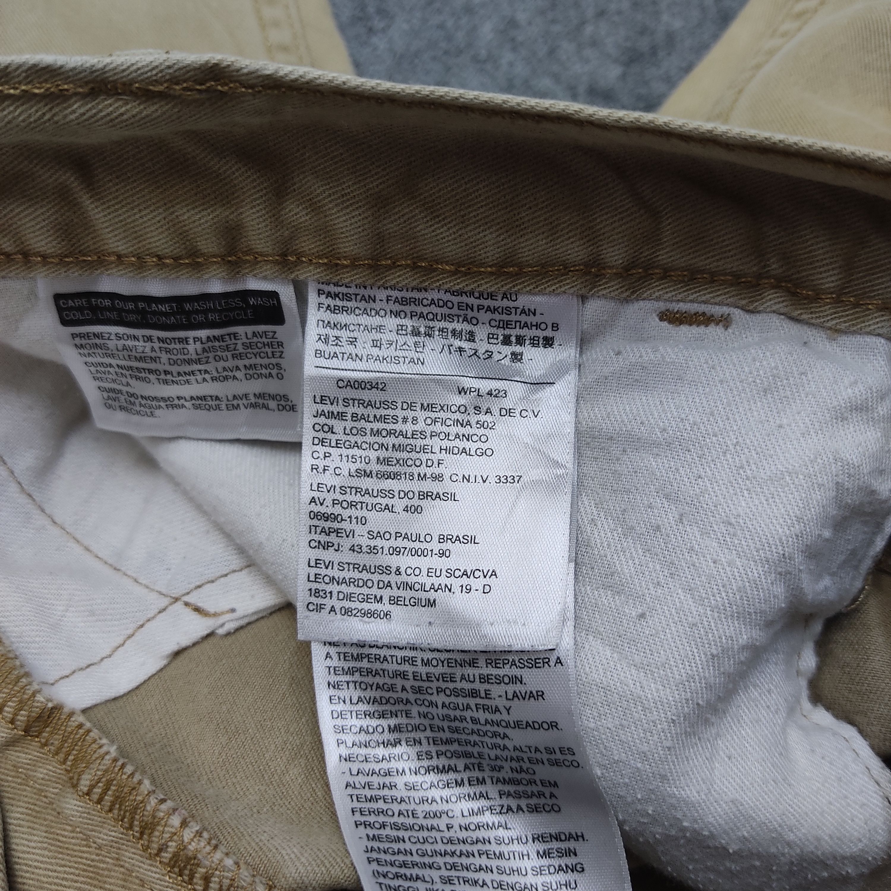 Levi's × Levi's Vintage Clothing × Vintage Vintage Levis 511 Pants L082 Size US 32 / EU 48 - 14 Thumbnail