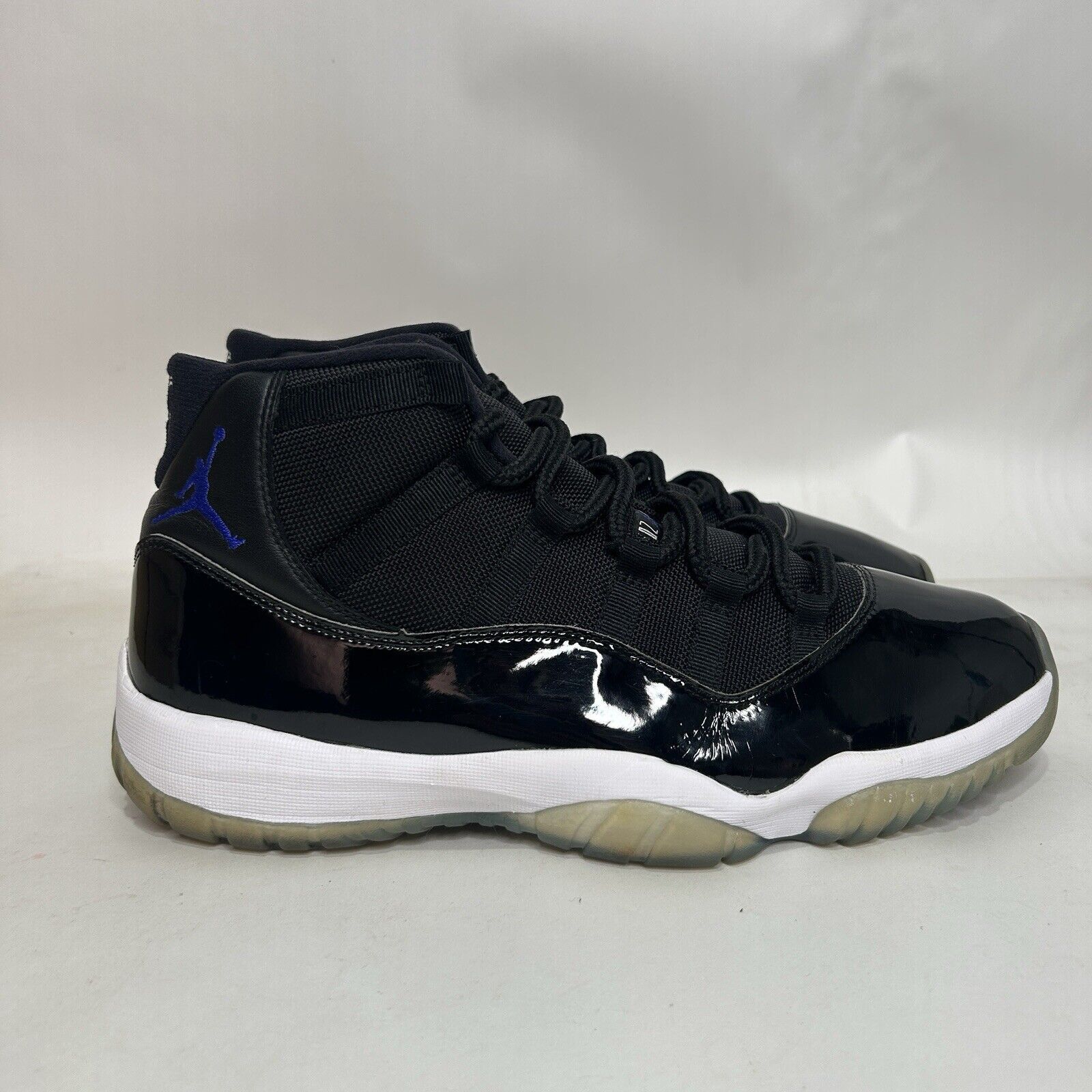 Jordan Brand Nike Shoes Air Jordan 11 Retro High OG “Space Jam” 2024 Size US 12 / EU 45 - 4 Thumbnail